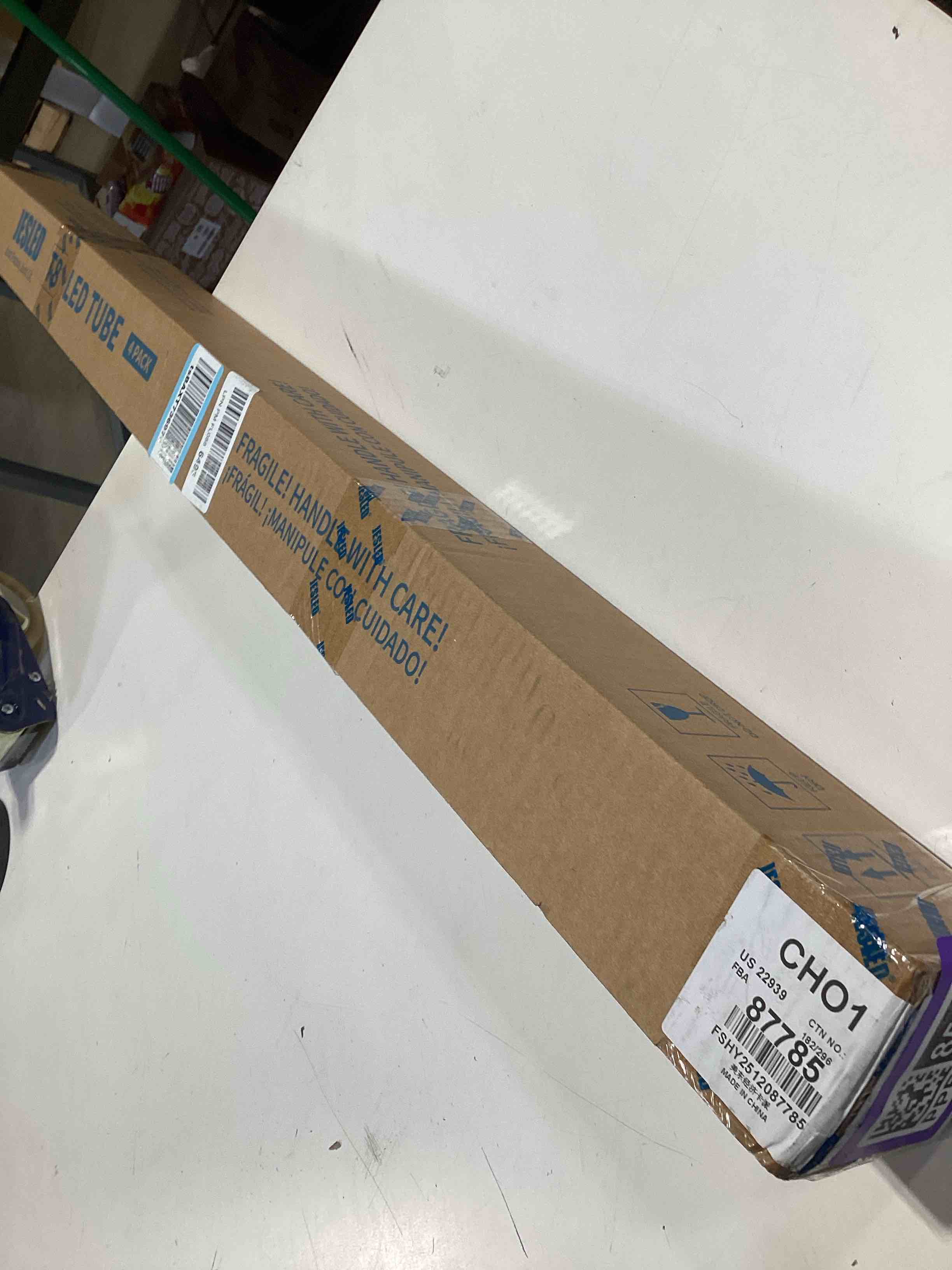 https://s3.amazonaws.com/lotting-images-prod/bidfta/PPE5148566_1777904493430.jpeg