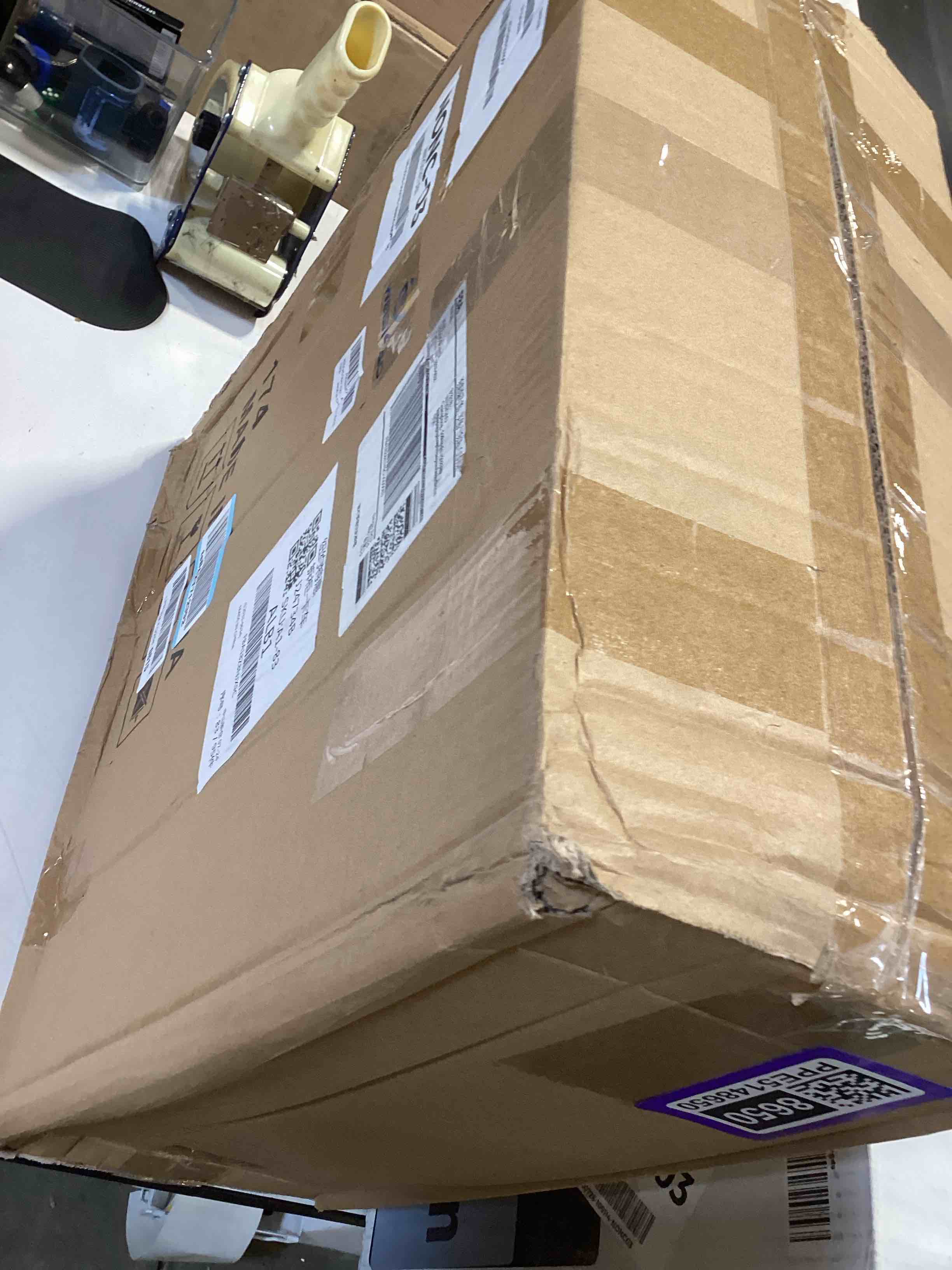 https://s3.amazonaws.com/lotting-images-prod/bidfta/PPE5148650_1777913716842.jpeg