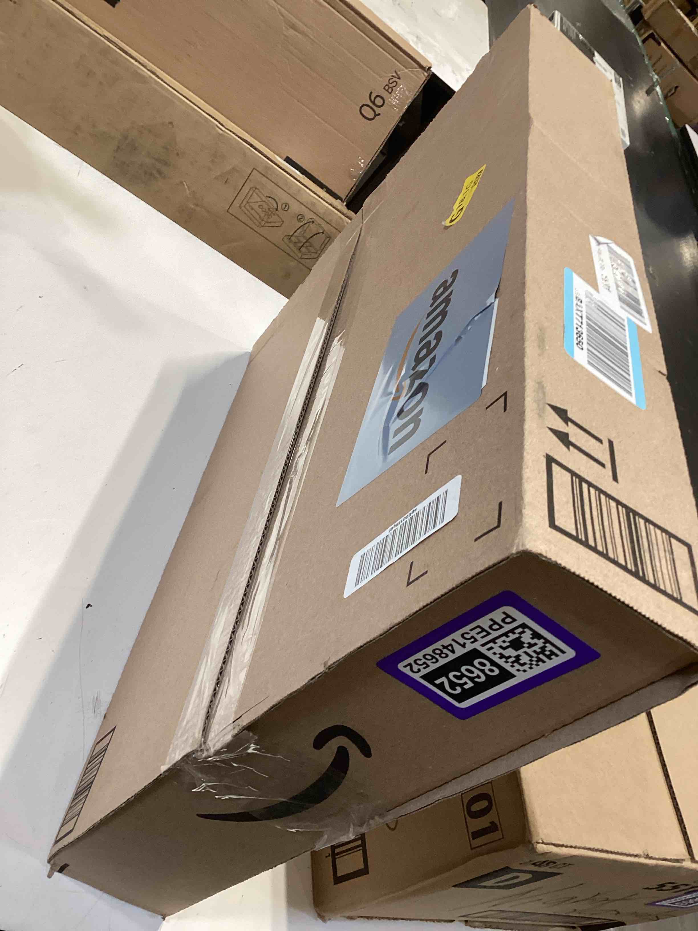 https://s3.amazonaws.com/lotting-images-prod/bidfta/PPE5148652_1777913786621.jpeg