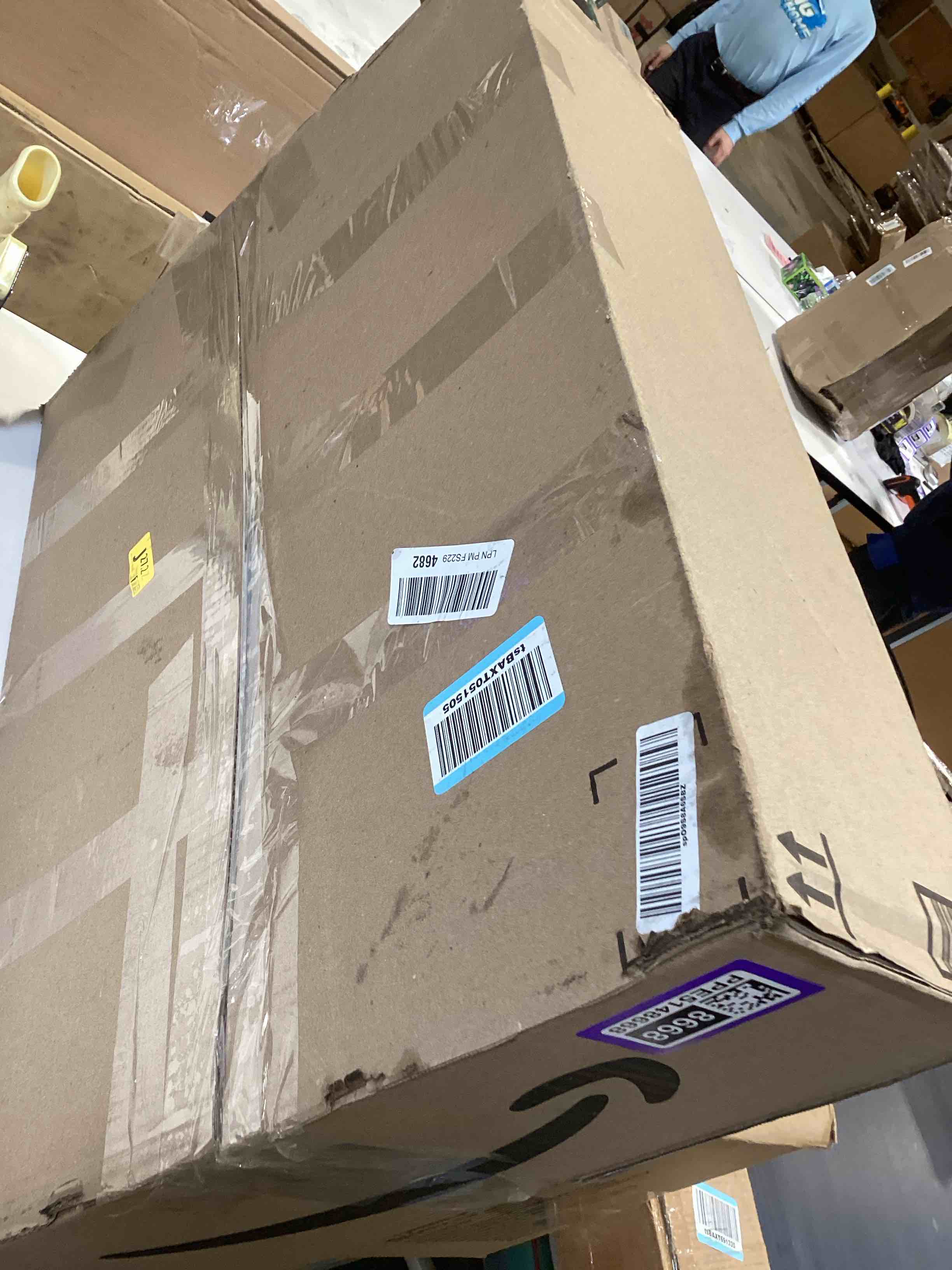 https://s3.amazonaws.com/lotting-images-prod/bidfta/PPE5148668_1777914921716.jpeg