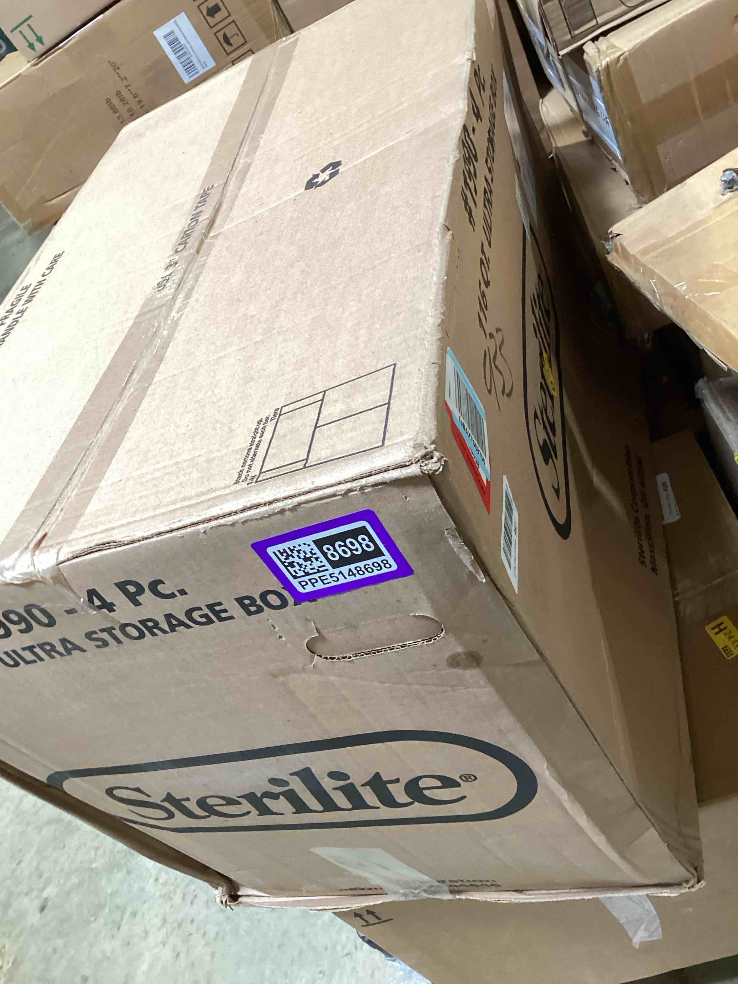 https://s3.amazonaws.com/lotting-images-prod/bidfta/PPE5148698_1777916780196.jpeg