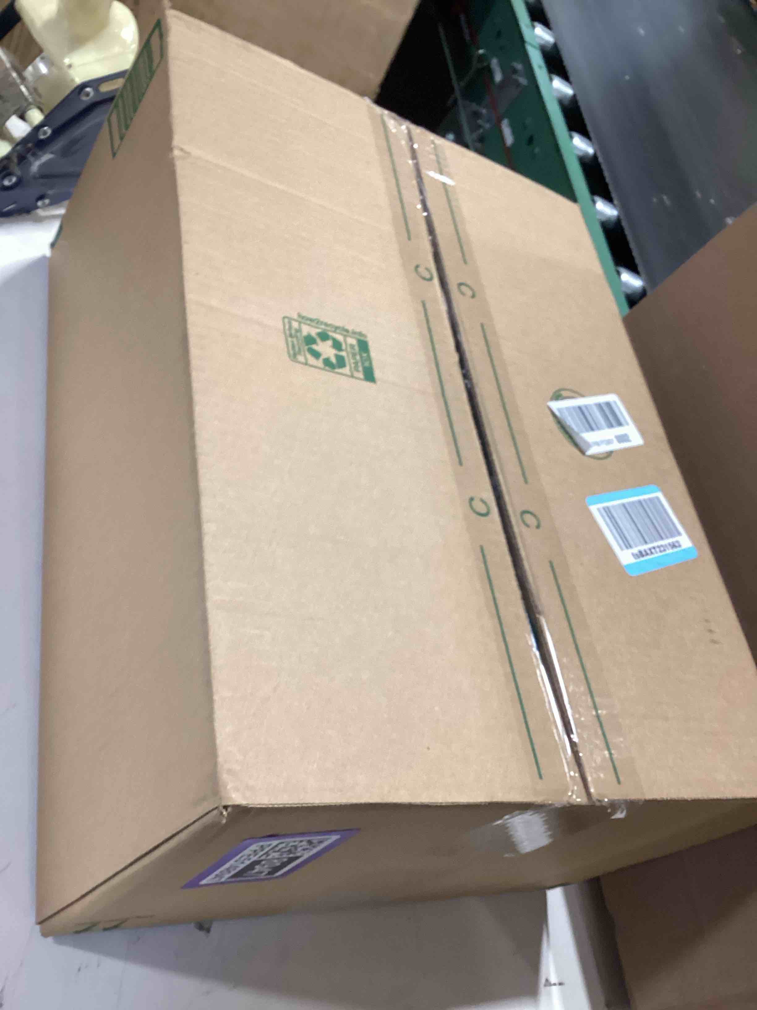 https://s3.amazonaws.com/lotting-images-prod/bidfta/PPE5148947_1777999642104.jpeg