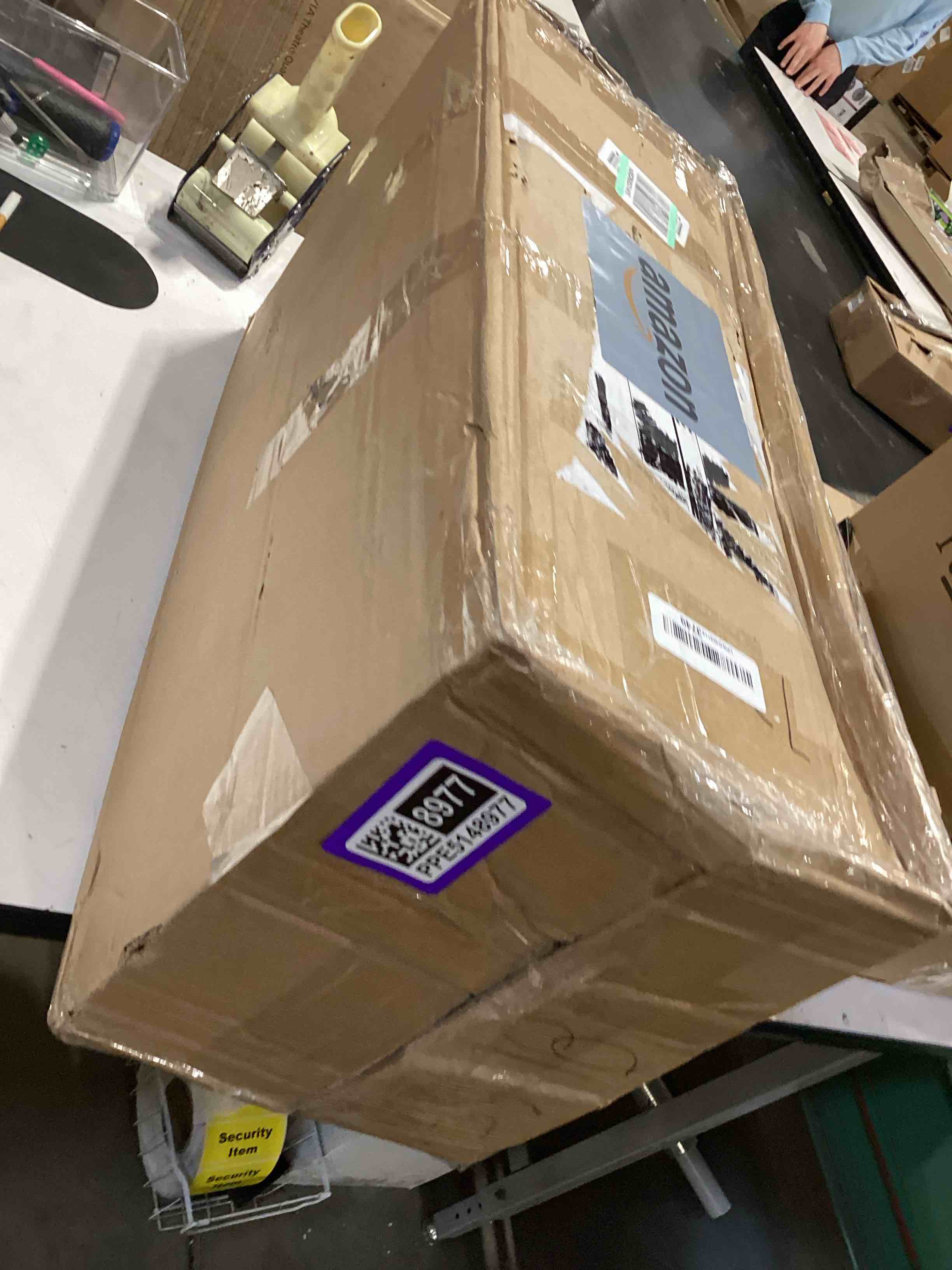 https://s3.amazonaws.com/lotting-images-prod/bidfta/PPE5148977_1778002429379.jpeg