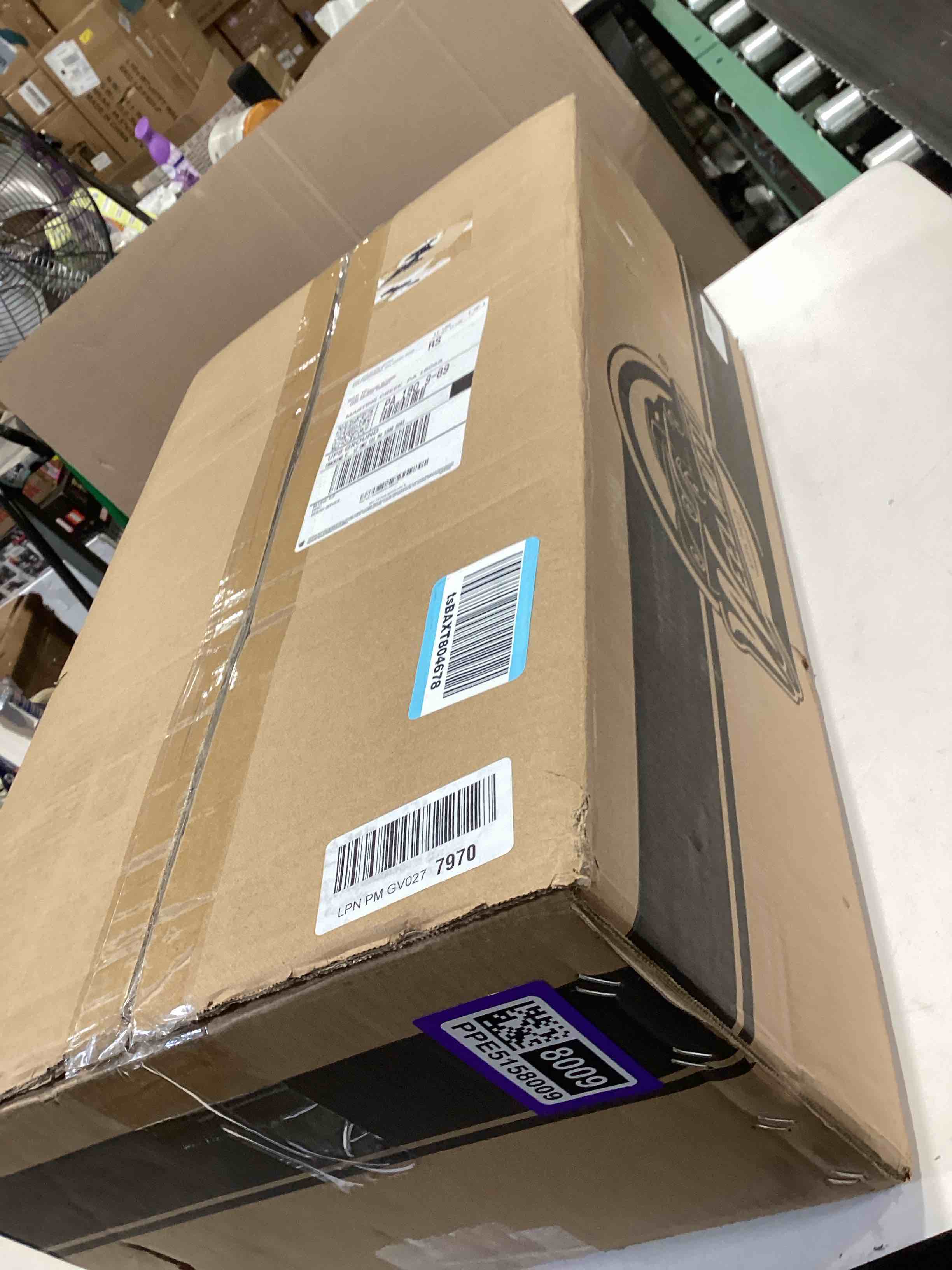 https://s3.amazonaws.com/lotting-images-prod/bidfta/PPE5158009_1780494883642.jpeg