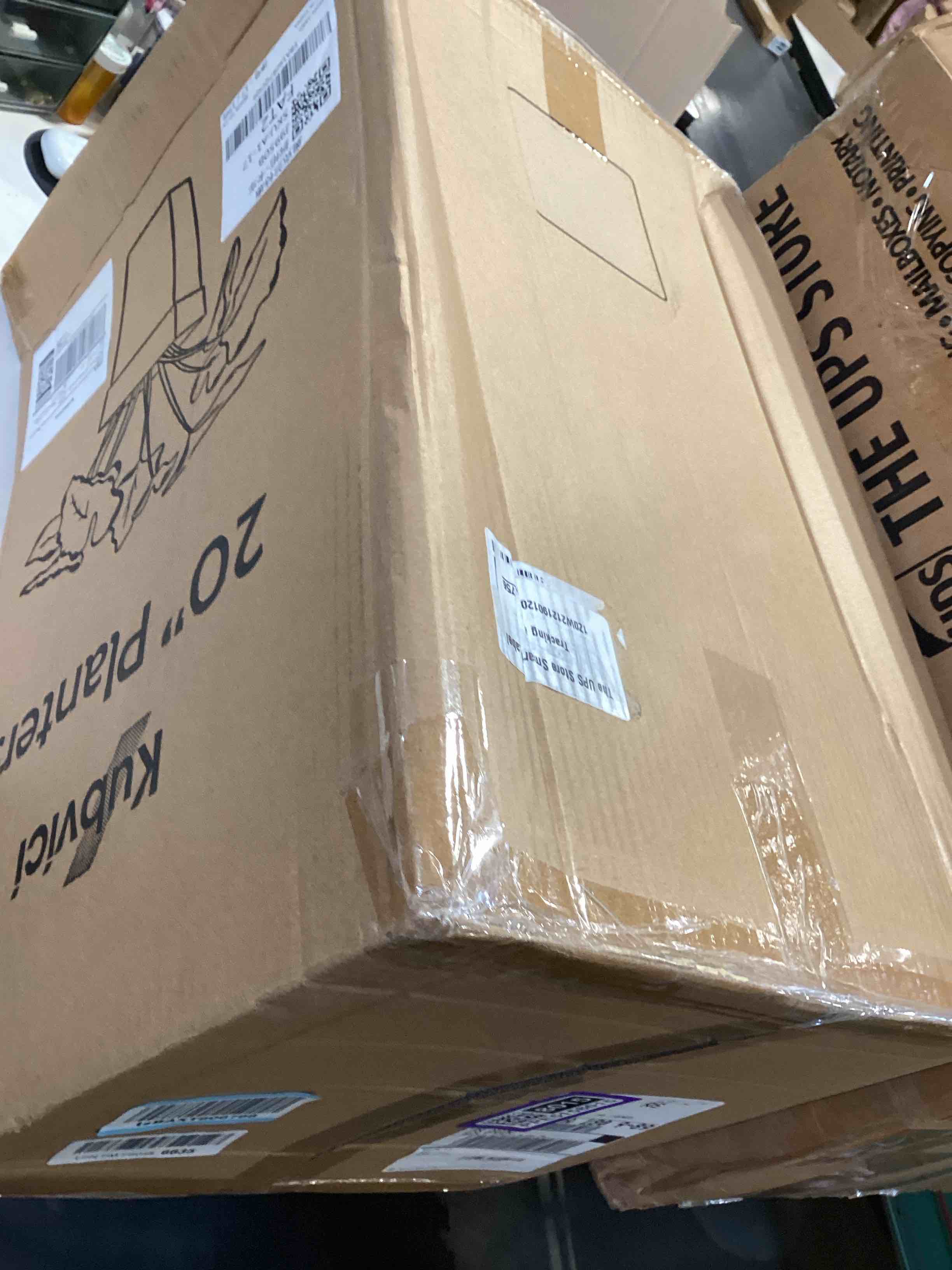https://s3.amazonaws.com/lotting-images-prod/bidfta/PPE5158015_1780495410666.jpeg