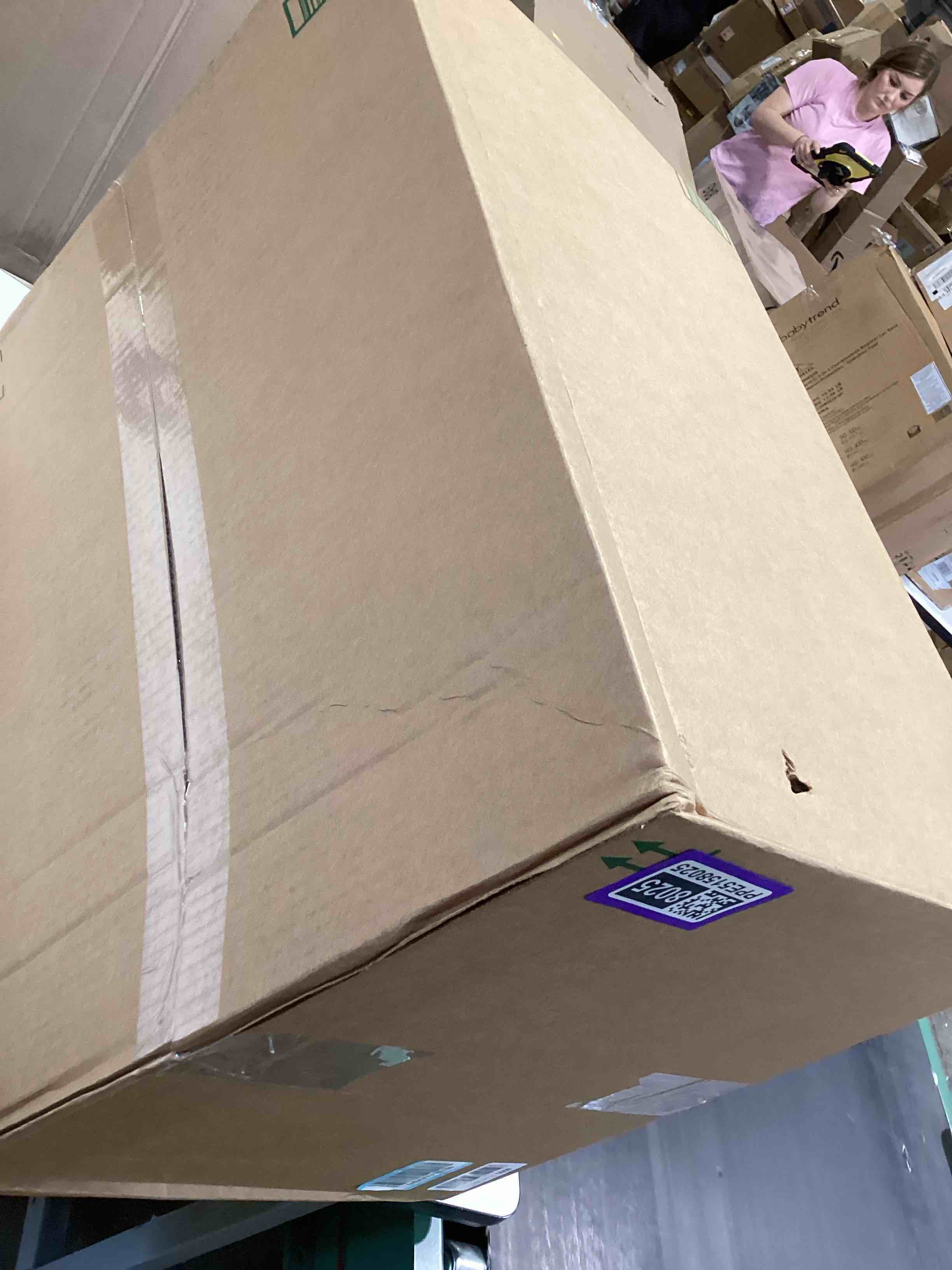https://s3.amazonaws.com/lotting-images-prod/bidfta/PPE5158025_1780495729749.jpeg