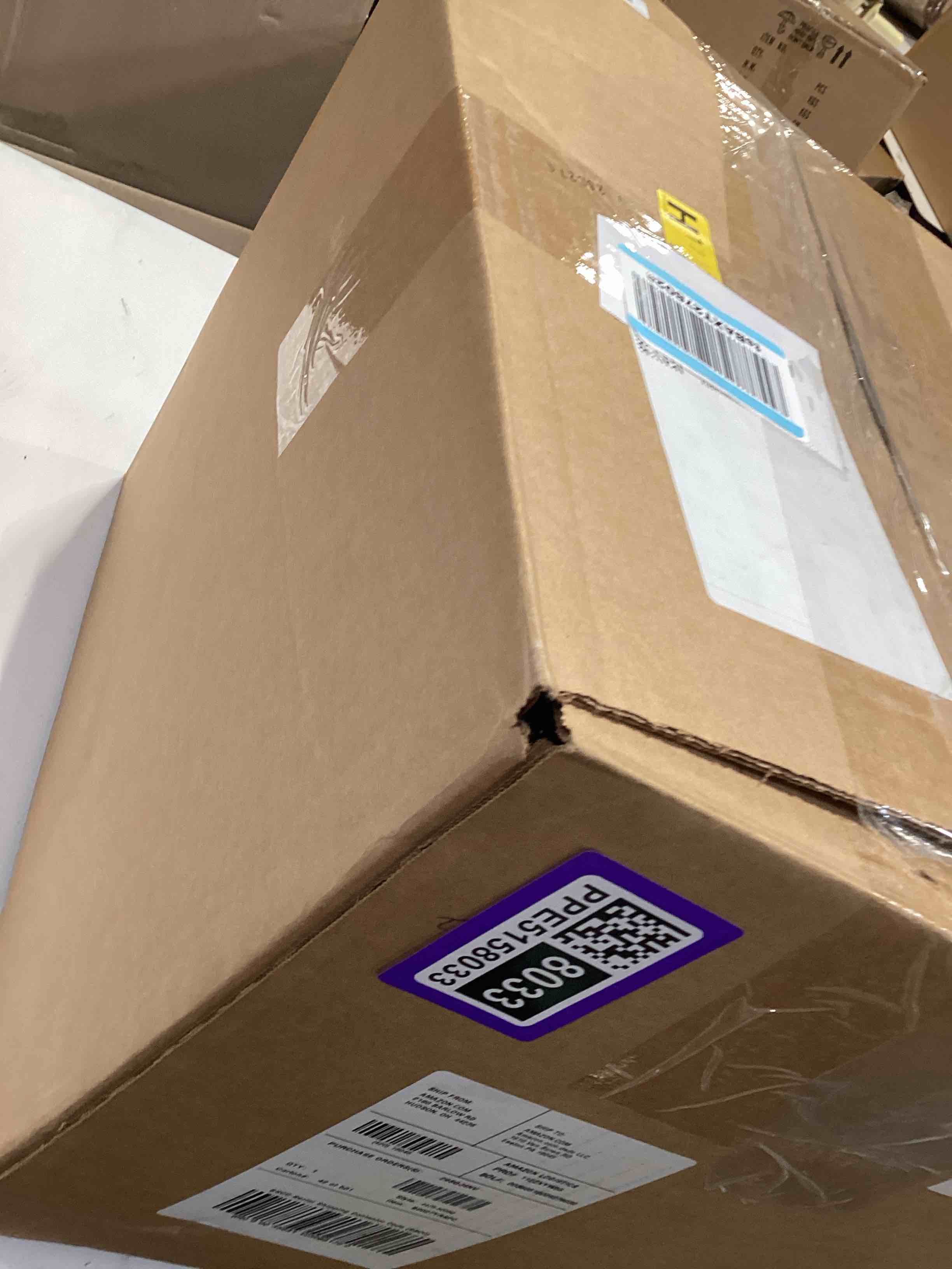 https://s3.amazonaws.com/lotting-images-prod/bidfta/PPE5158033_1780496576683.jpeg