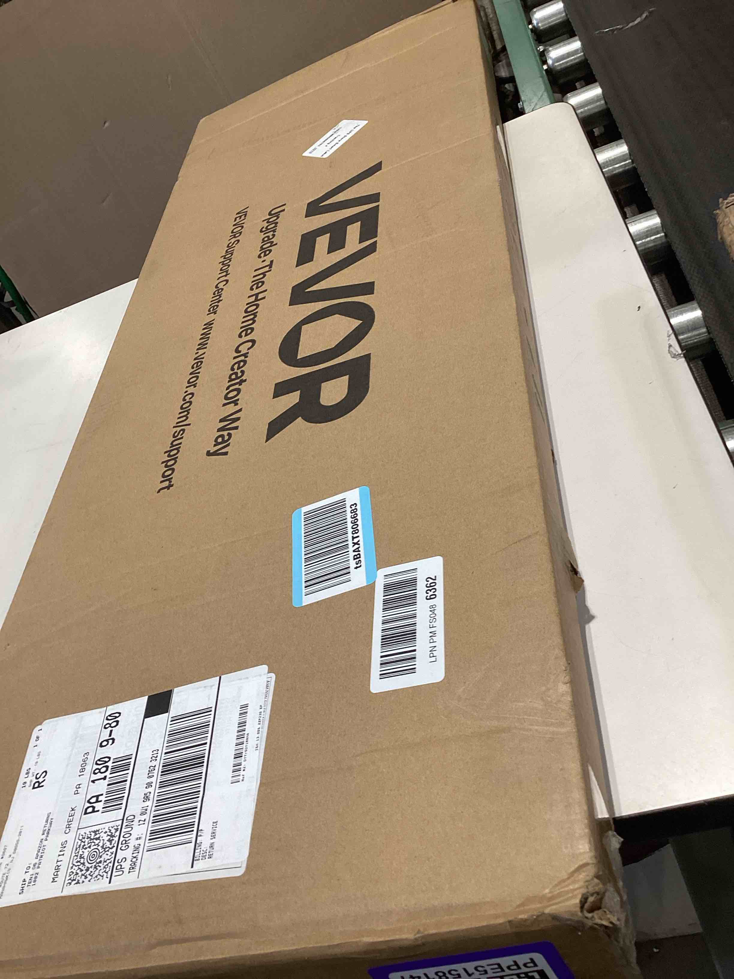 https://s3.amazonaws.com/lotting-images-prod/bidfta/PPE5158147_1780504330641.jpeg