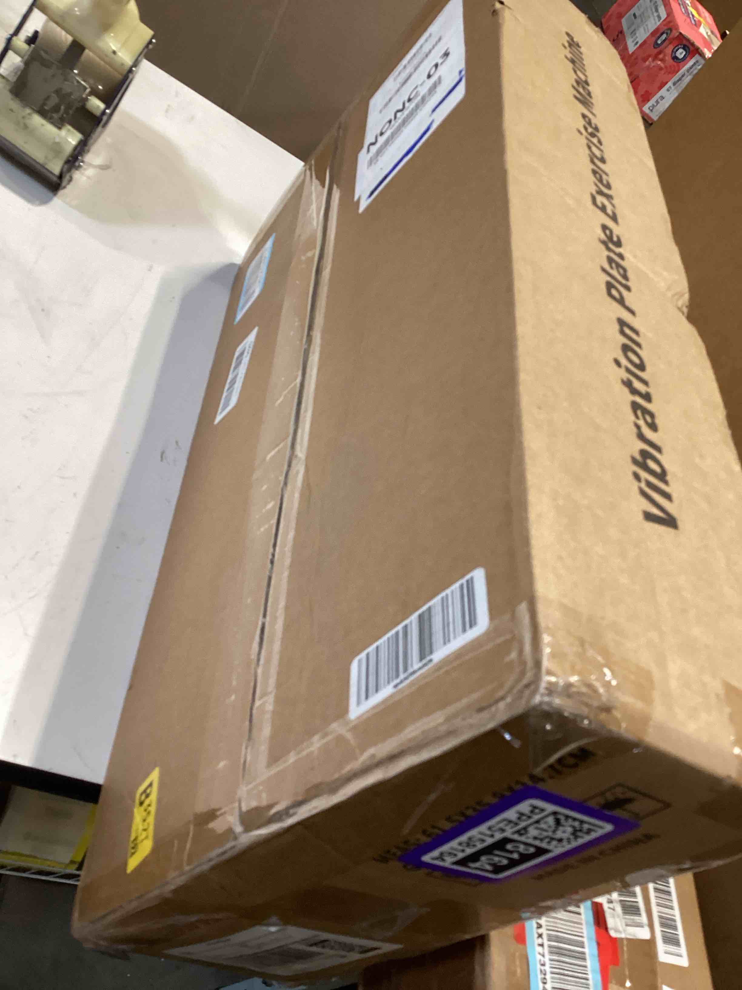 https://s3.amazonaws.com/lotting-images-prod/bidfta/PPE5158164_1780506263178.jpeg