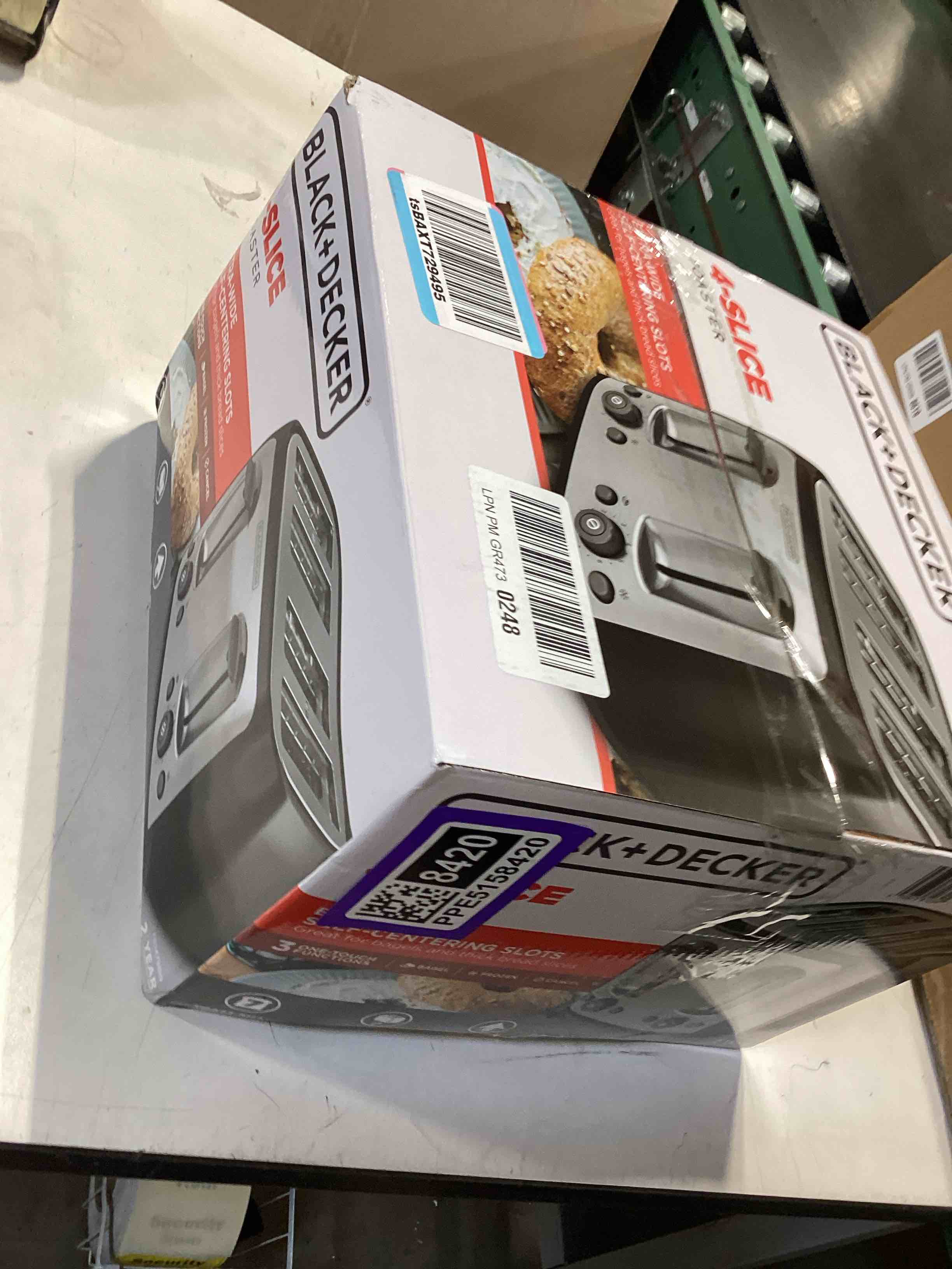 https://s3.amazonaws.com/lotting-images-prod/bidfta/PPE5158420_1780586162906.jpeg