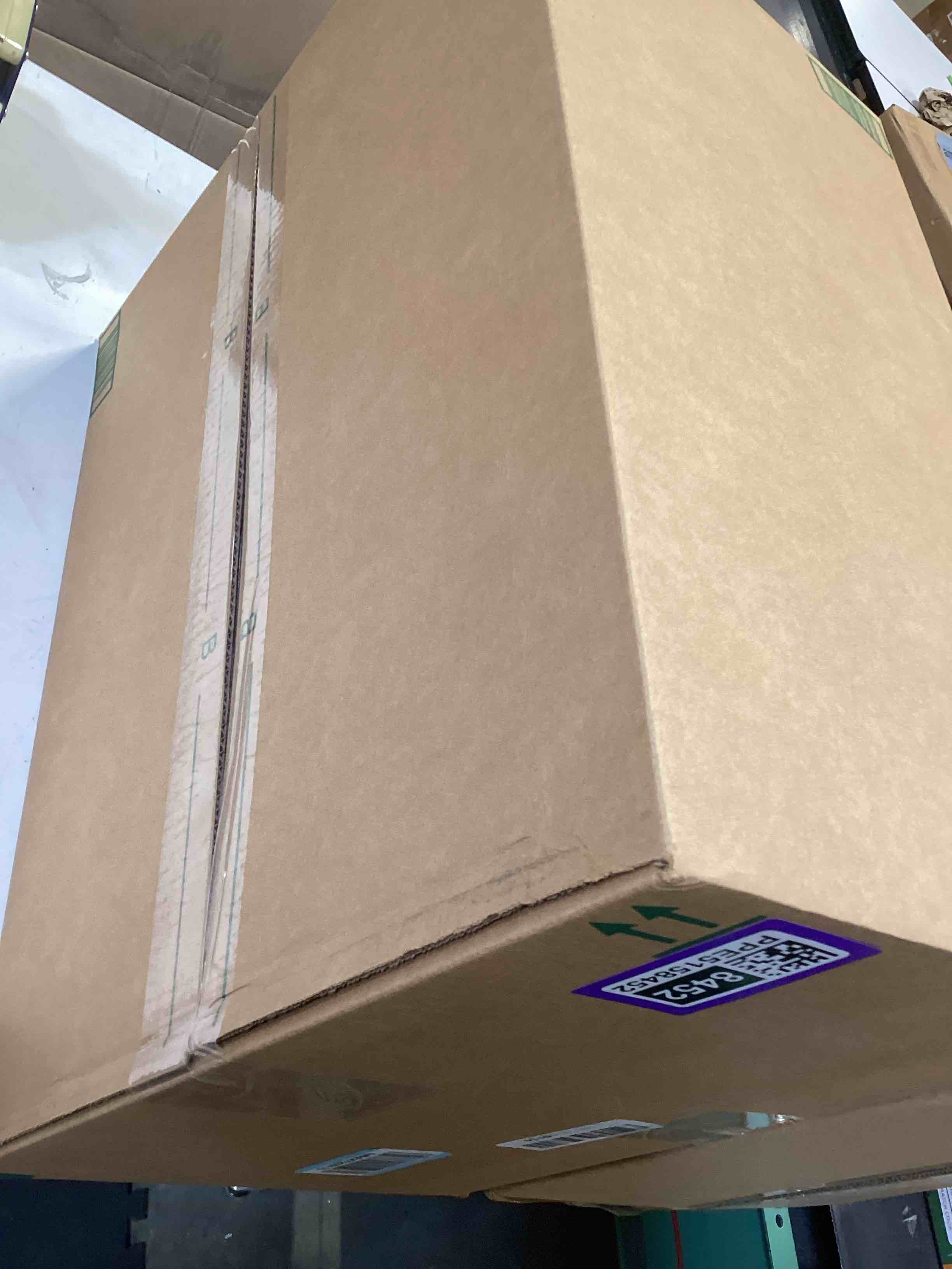 https://s3.amazonaws.com/lotting-images-prod/bidfta/PPE5158452_1780592460954.jpeg