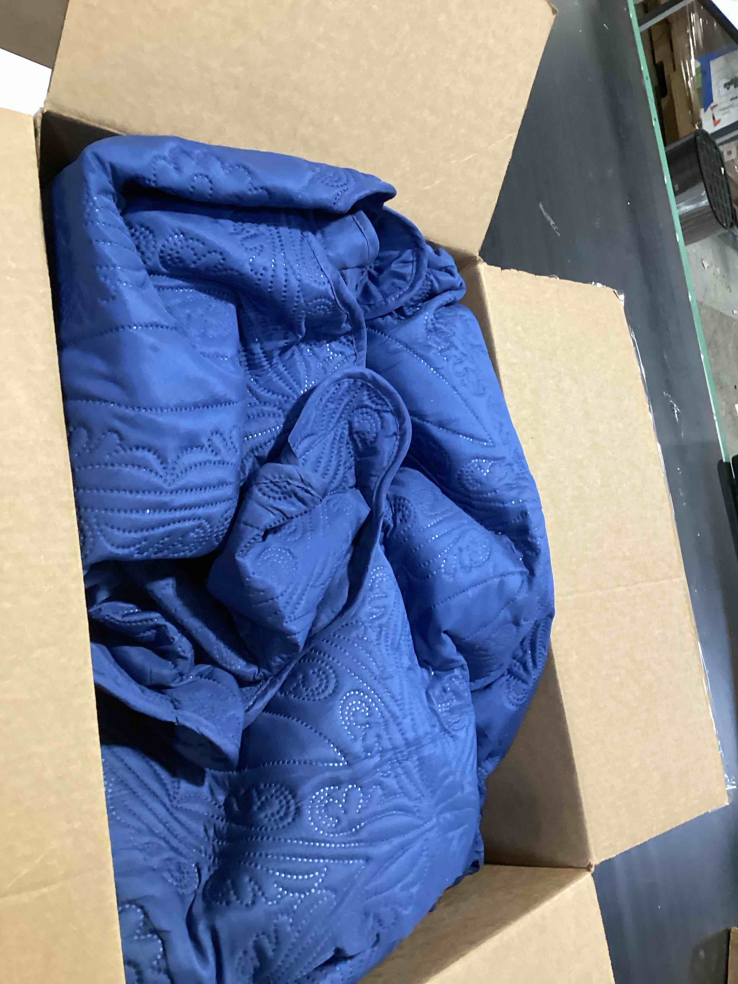 Condition photo showing As Is for similar to…hymokege navy blue queen comforter set seersucker 7 pieces, all season luxury bed in a bag for bedroom, bedding set with comforters, sheets, pillowcases & shams