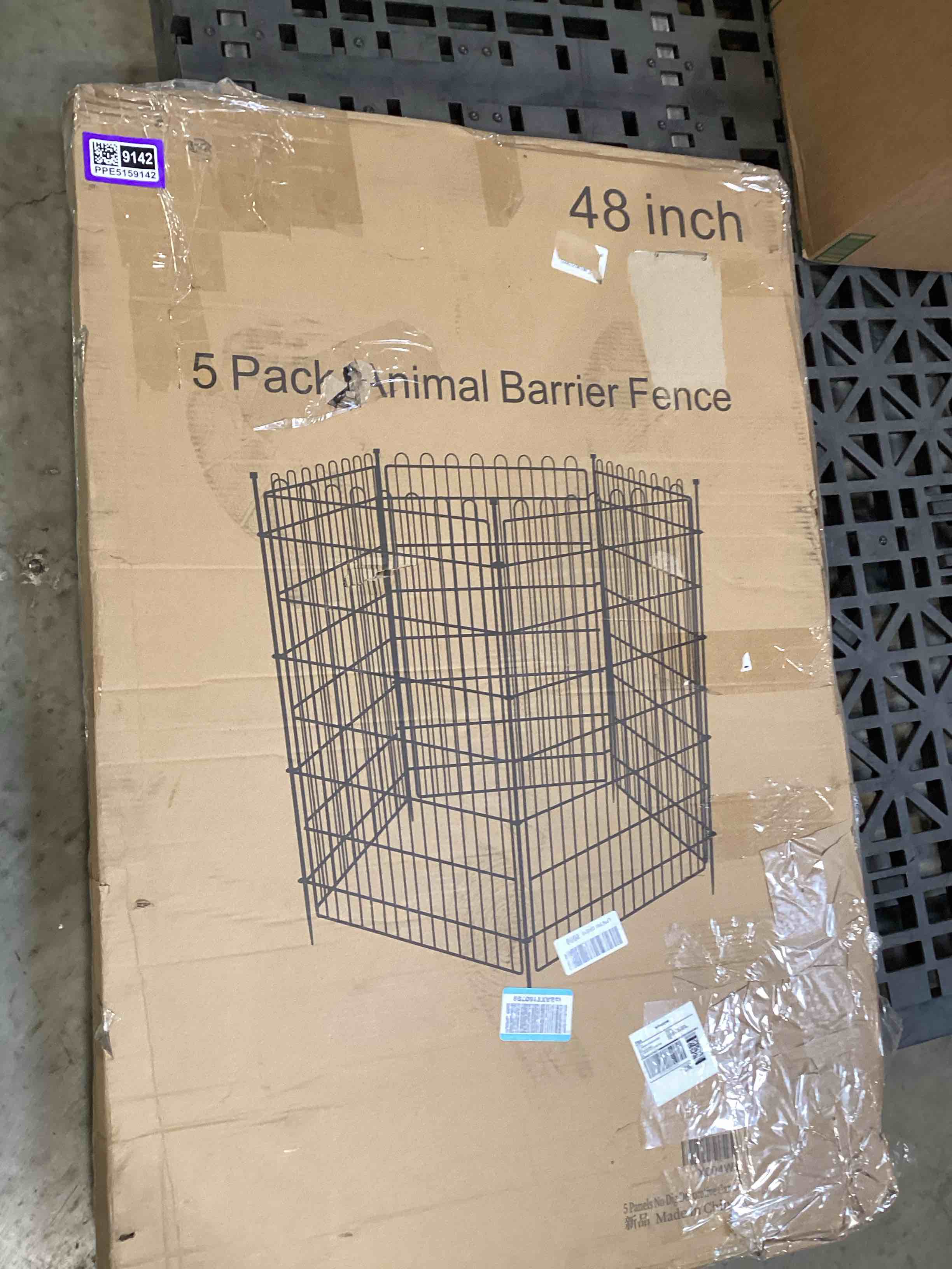 Condition photo showing Good Condition for 5 panels no dig decorative garden fence for yard, 48 in(h) x 13.13 ft(l) animal barrier fencing for outdoor dog, metal portable garden fences for borders, pets, landscape, temporary fence 5 panels-48 in(h) x 13.12 ft(l)