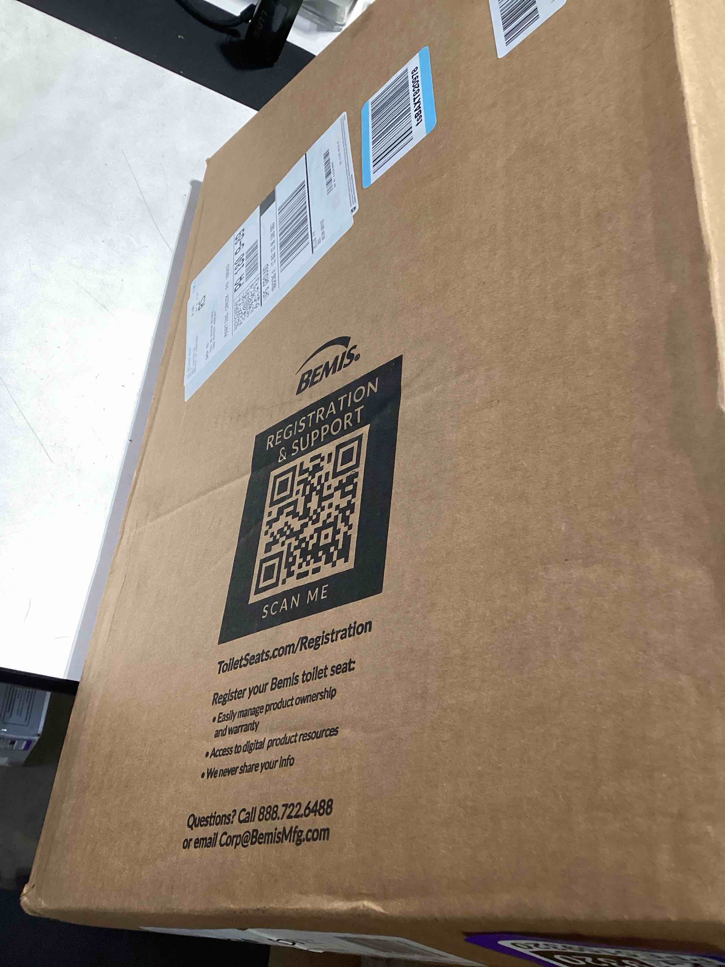 https://s3.amazonaws.com/lotting-images-prod/bidfta/PPE5159320_1781177428531.jpeg