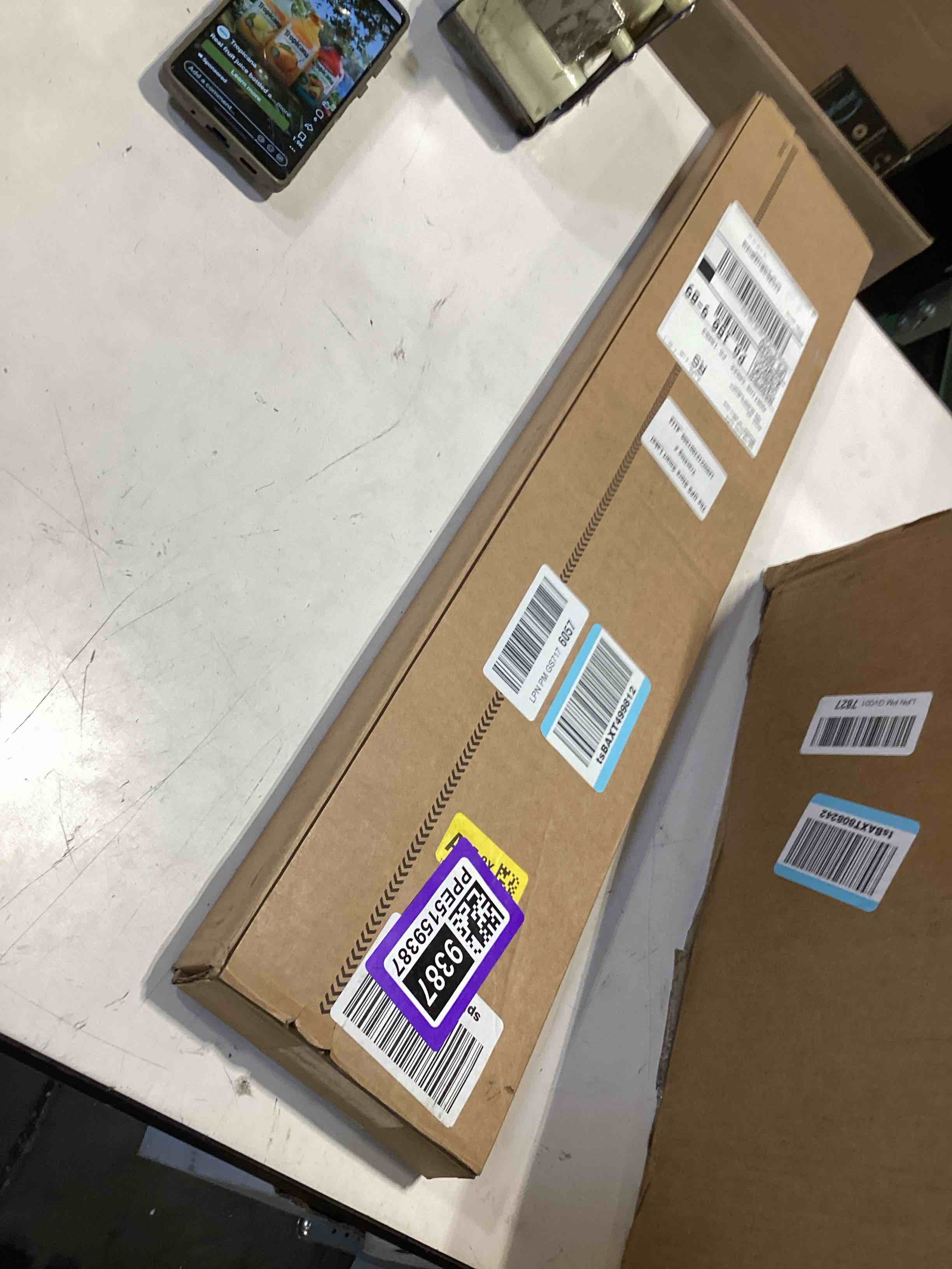 Condition photo showing Good Condition for bosch b36013 360 complete vehicle wiper blade replacement - includes front beam blades (pair) + rear wiper blade (1) - 22"/22"/13"