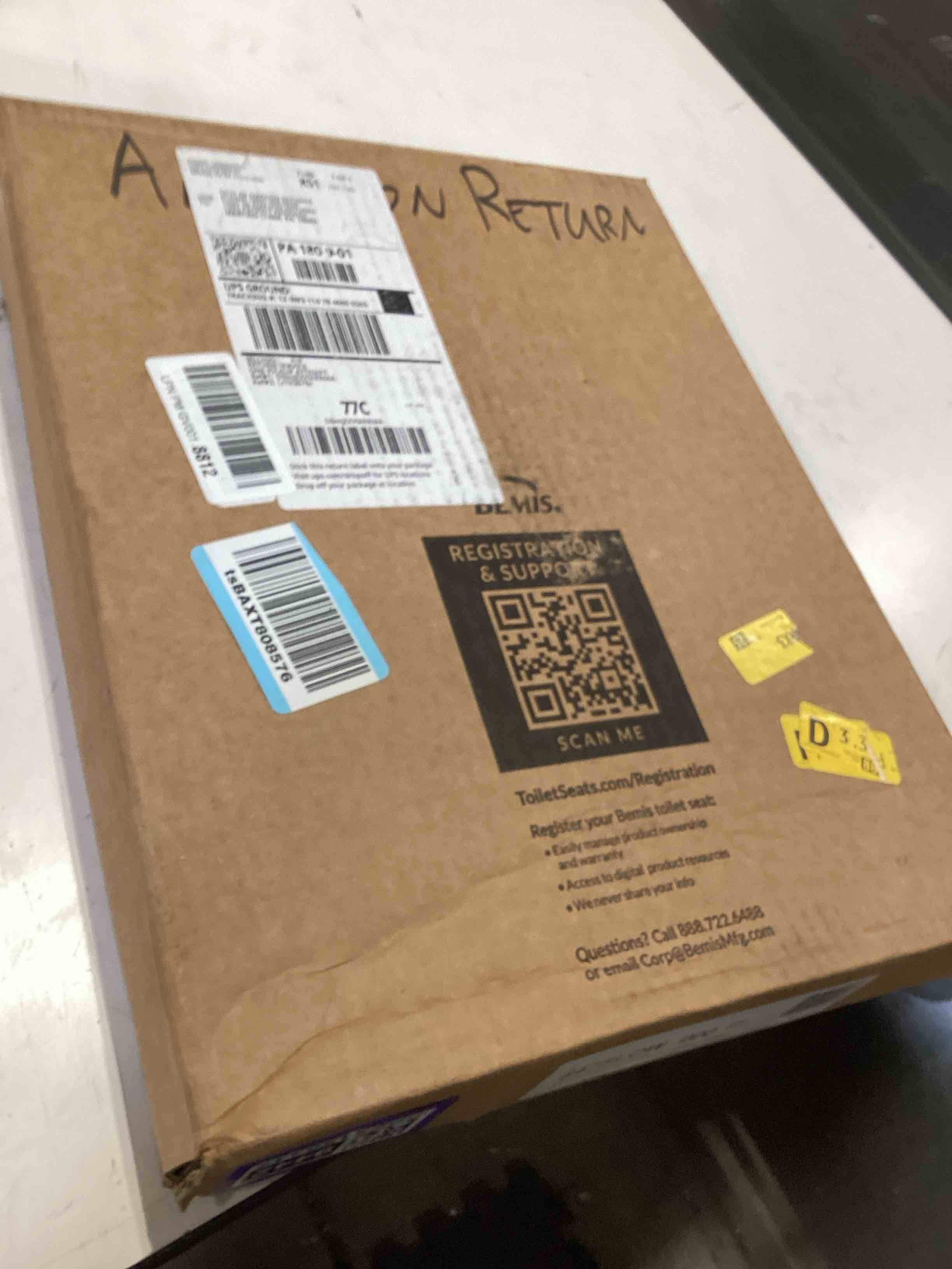 Condition photo showing Good Condition for mayfair 847slow 000 kendall slow-close, removable enameled wood toilet seat that will never loosen, 1 pack - round - premium hinge, white (b07zqr1rmn)