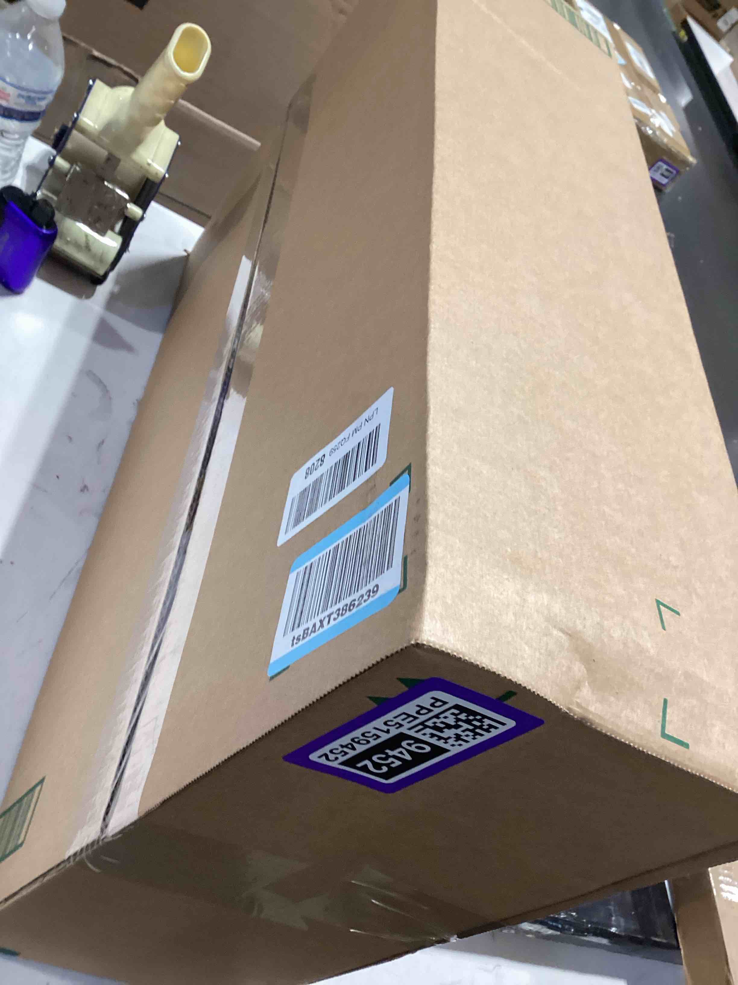 https://s3.amazonaws.com/lotting-images-prod/bidfta/PPE5159452_1781350080923.jpeg