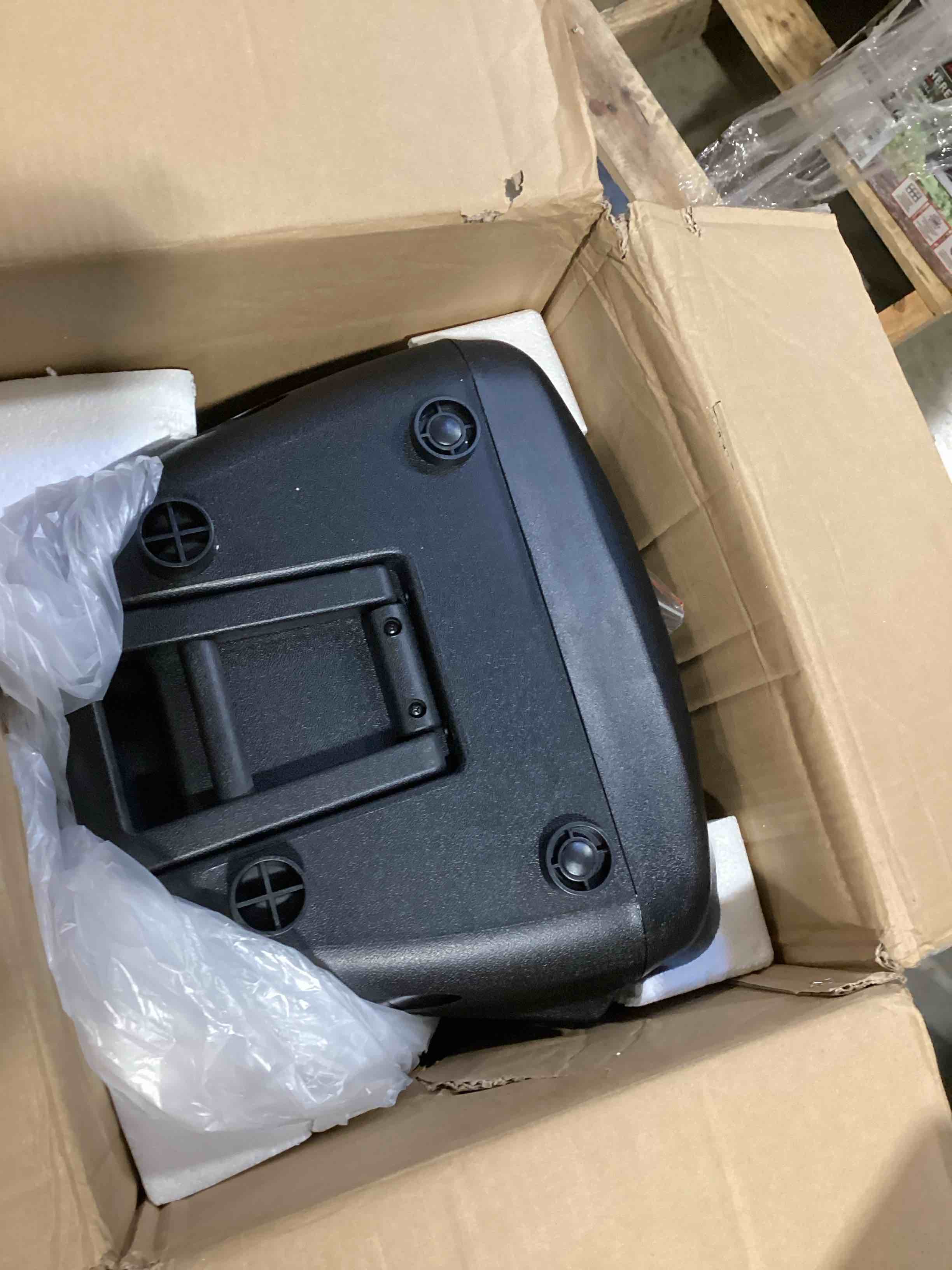 https://s3.amazonaws.com/lotting-images-prod/bidfta/PPE5159469_1781351934193.jpeg