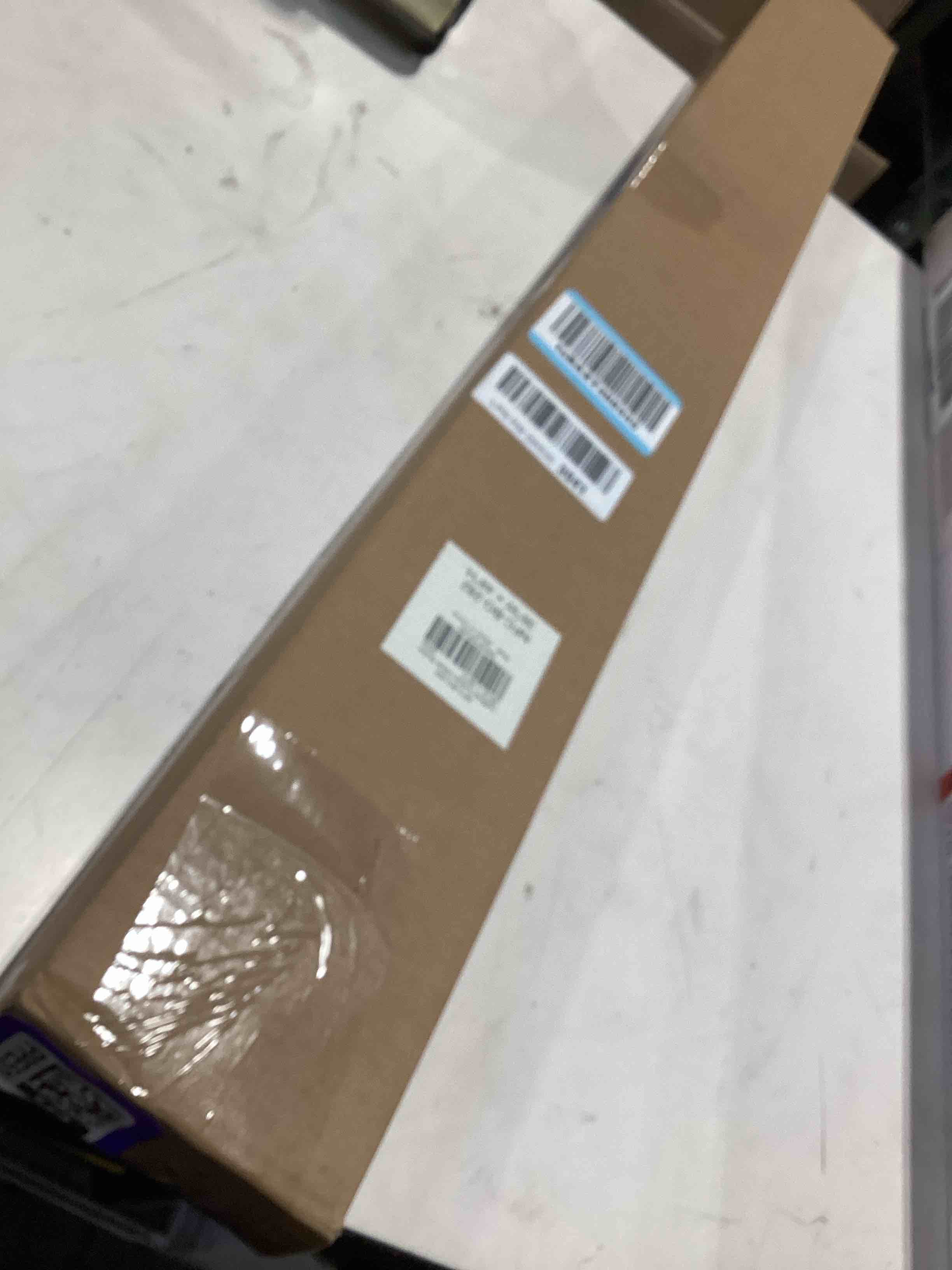 https://s3.amazonaws.com/lotting-images-prod/bidfta/PPE5159637_1781525261756.jpeg