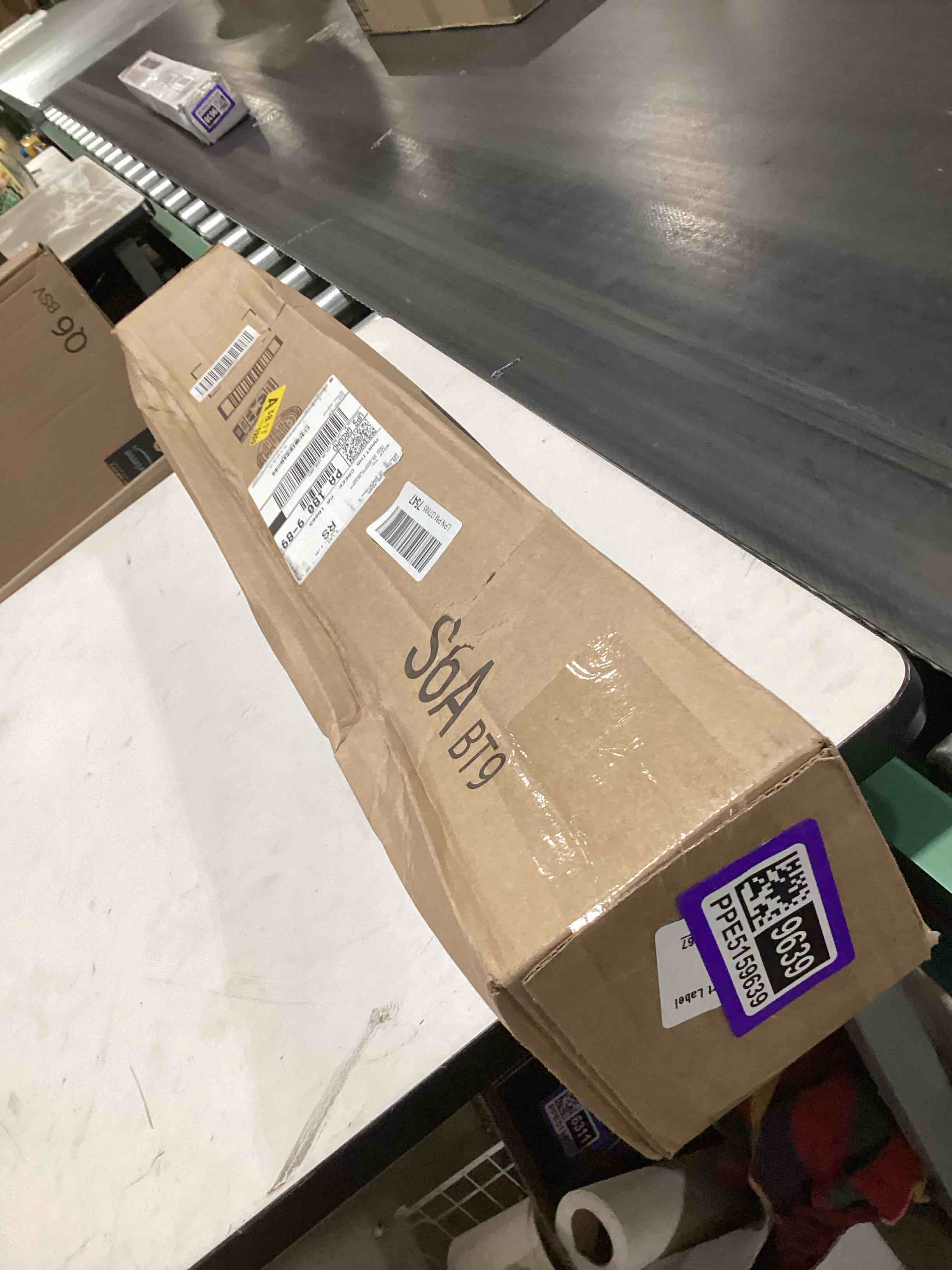 https://s3.amazonaws.com/lotting-images-prod/bidfta/PPE5159639_1781525296407.jpeg
