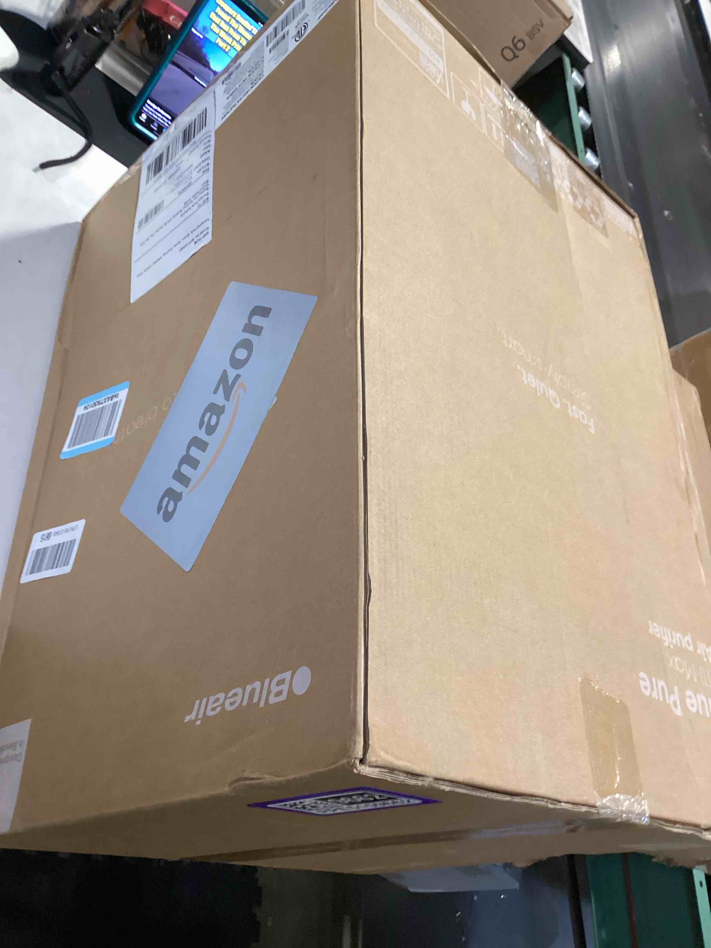 https://s3.amazonaws.com/lotting-images-prod/bidfta/PPE5159662_1781527271973.jpeg