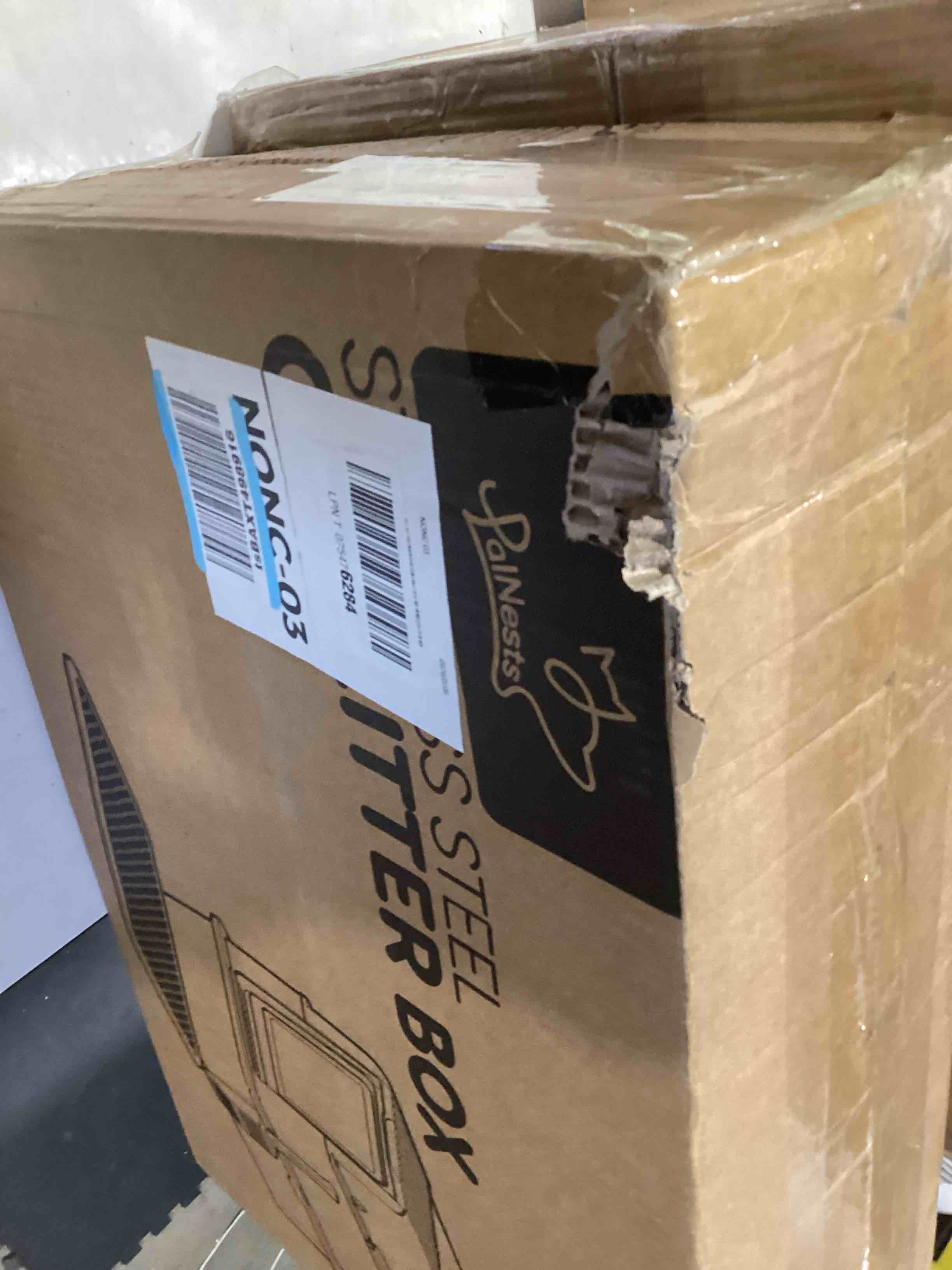 https://s3.amazonaws.com/lotting-images-prod/bidfta/PPE5159674_1781527939090.jpeg