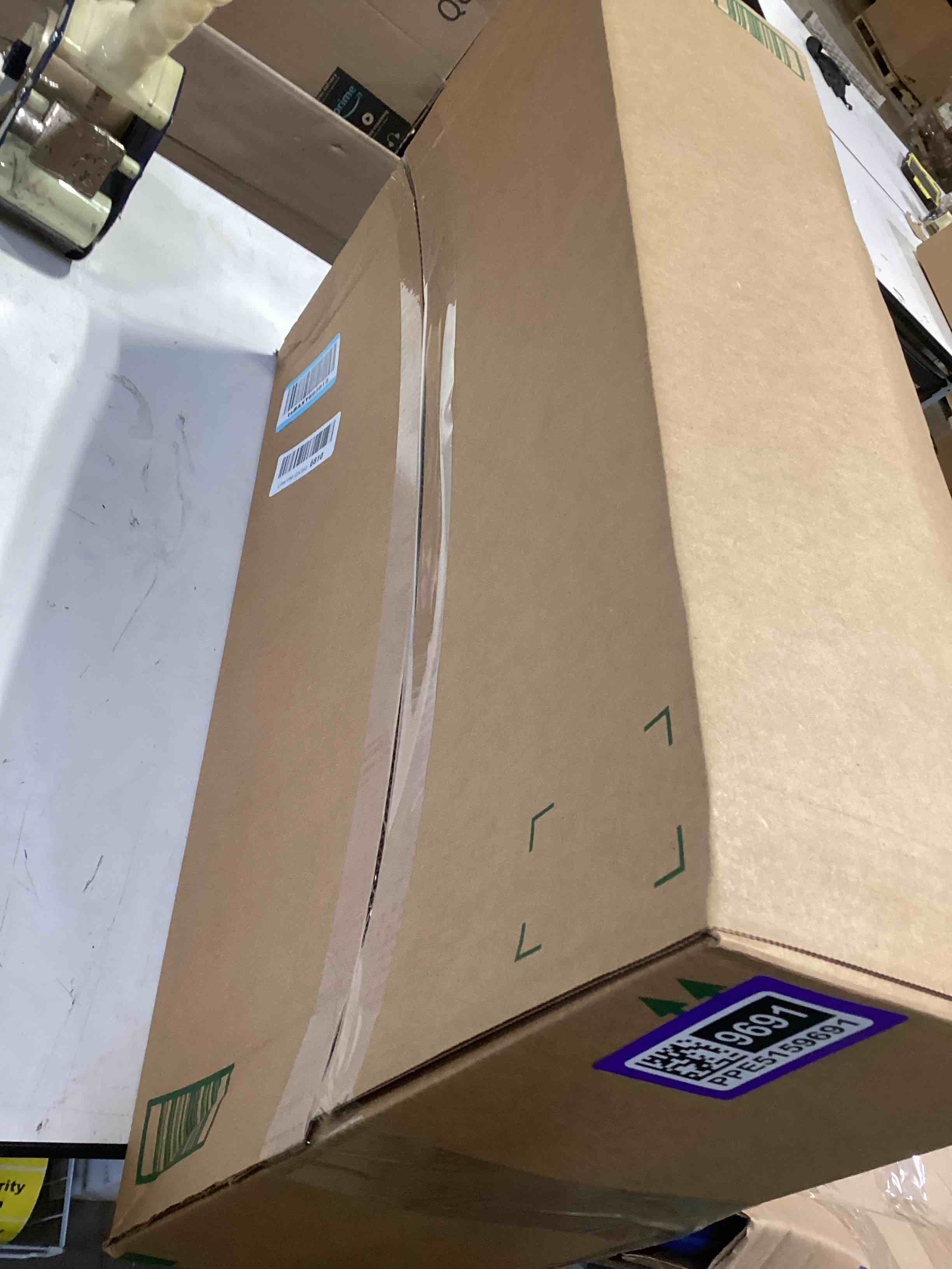 https://s3.amazonaws.com/lotting-images-prod/bidfta/PPE5159691_1781530025536.jpeg