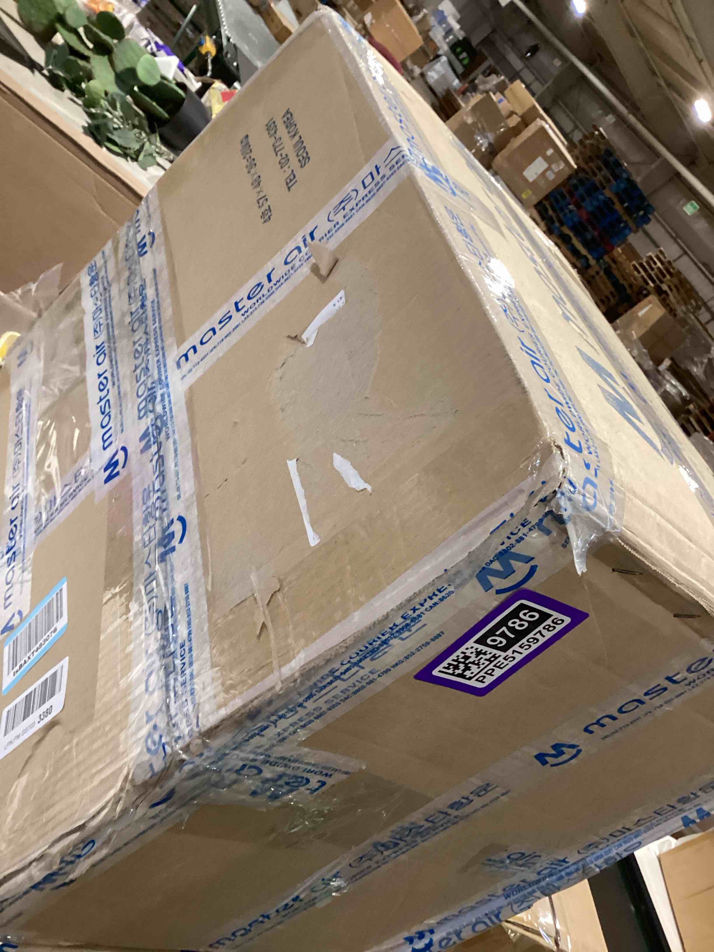 https://s3.amazonaws.com/lotting-images-prod/bidfta/PPE5159786_1781535680335.jpeg