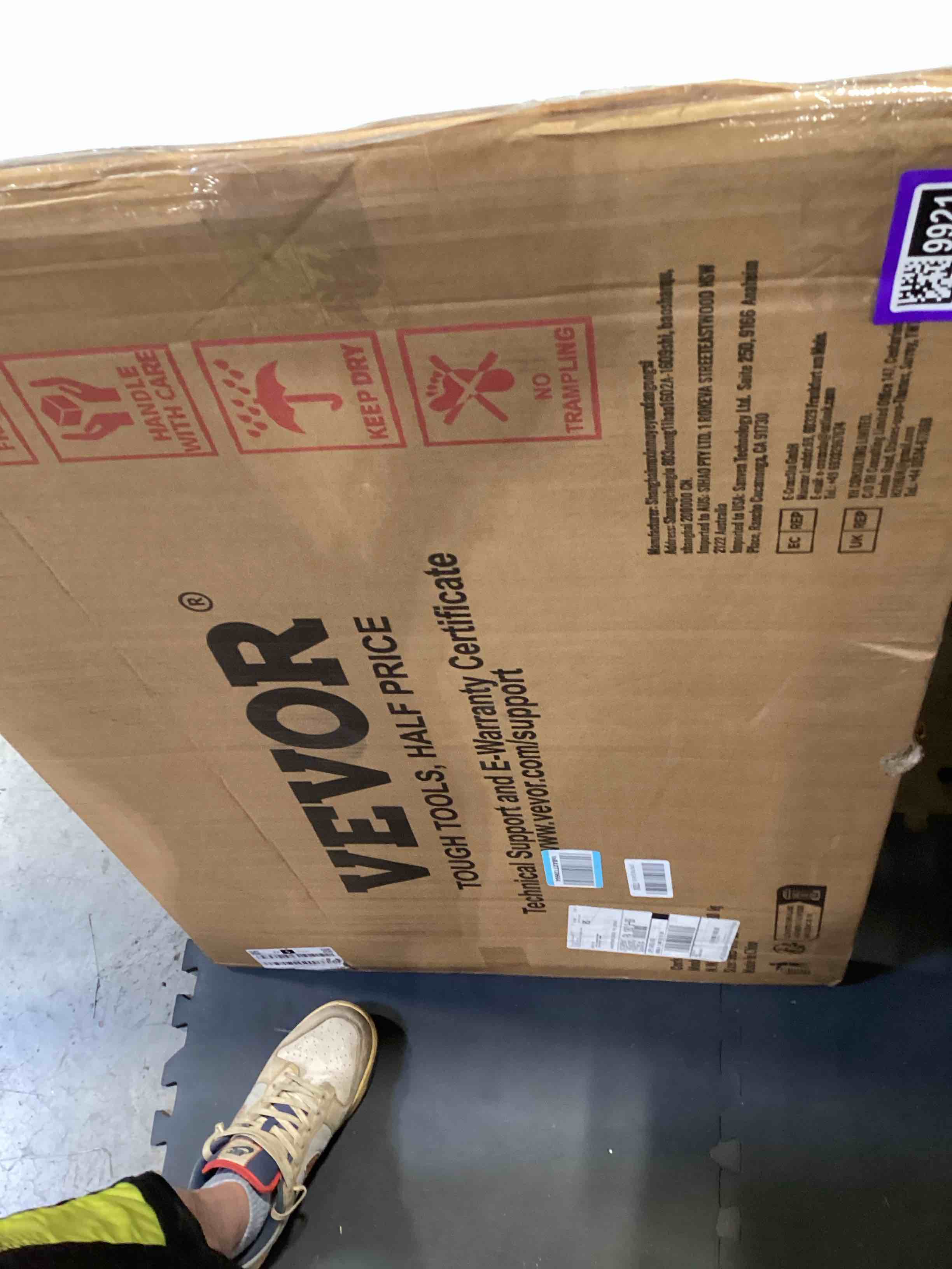https://s3.amazonaws.com/lotting-images-prod/bidfta/PPE5159921_1781545059313.jpeg