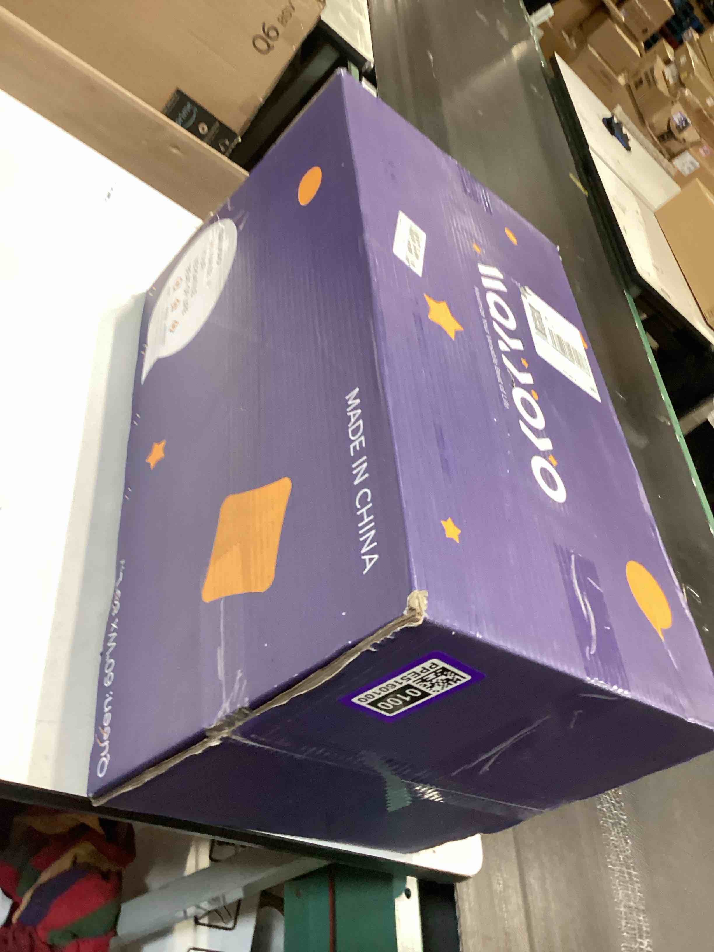 Condition photo showing Good Condition for maxyoyo japanese floor futon mattress - thicken sleeping pad, foldable roll up mattress topper, guest floor couch mat, burgundy, queen burgundy queen