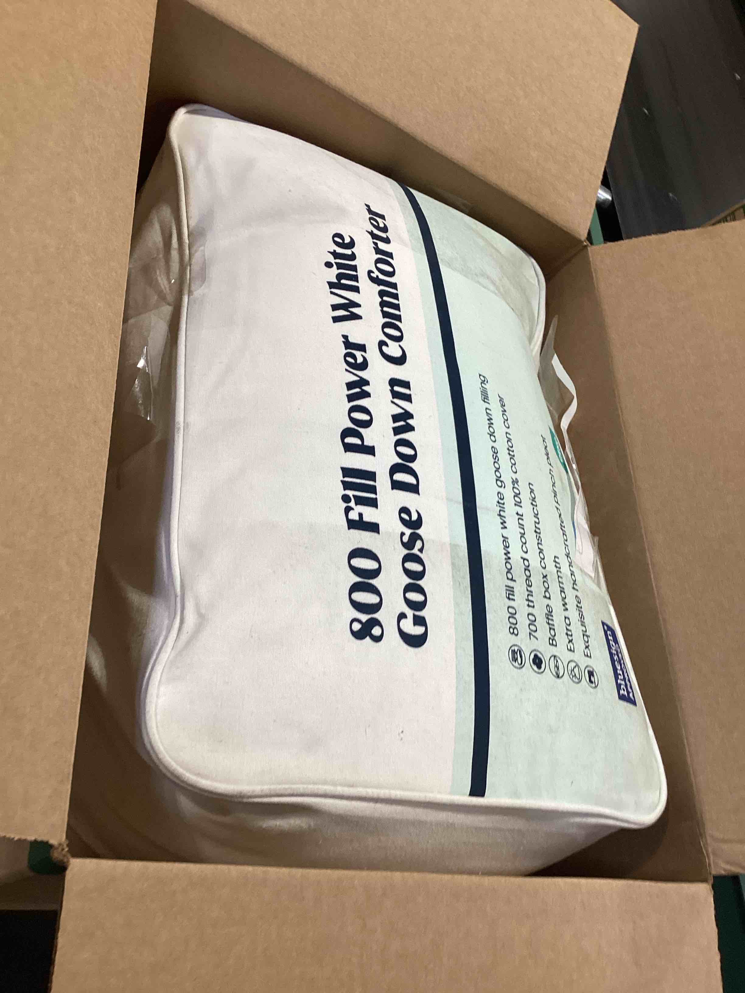Condition photo showing As Is for puredown® goose down comforter full/queen size 800 fill power, 100% cotton winter oversized duvet insert 700 thread count, heavyweight cloud fluffy pinch pleat extra warmth pinch pleat -white full/queen