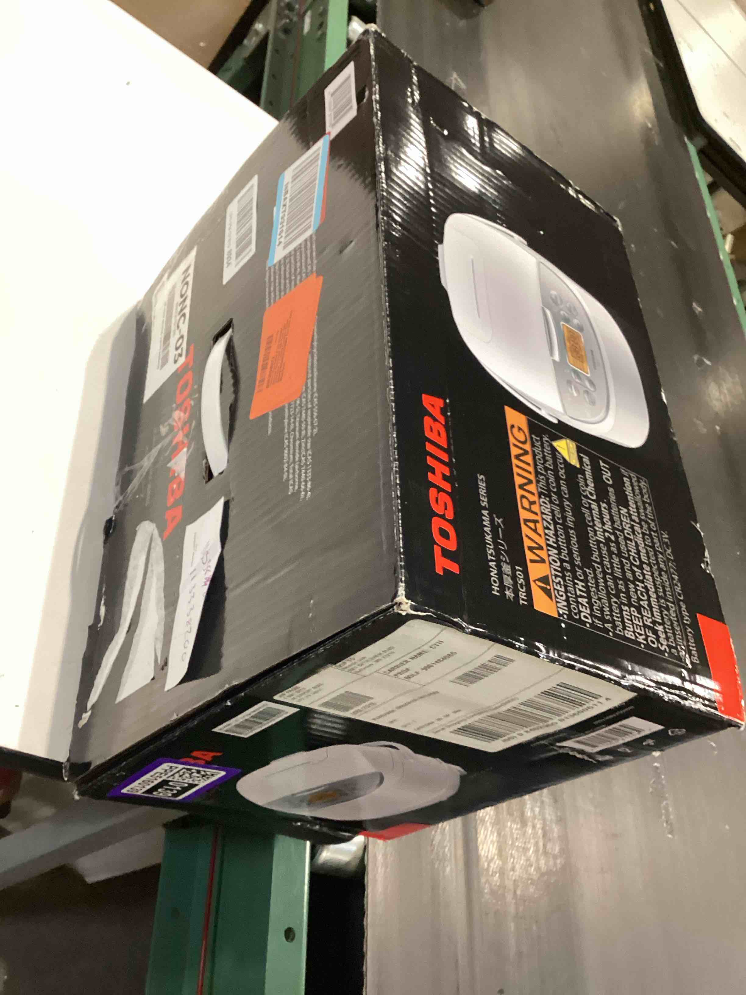 Condition photo showing As Is for toshiba rice cooker 6 cup uncooked – japanese rice cooker with fuzzy logic technology, 7 cooking functions, digital display, 2 delay timers and auto keep warm, non-stick inner pot, white 6 cups uncooked