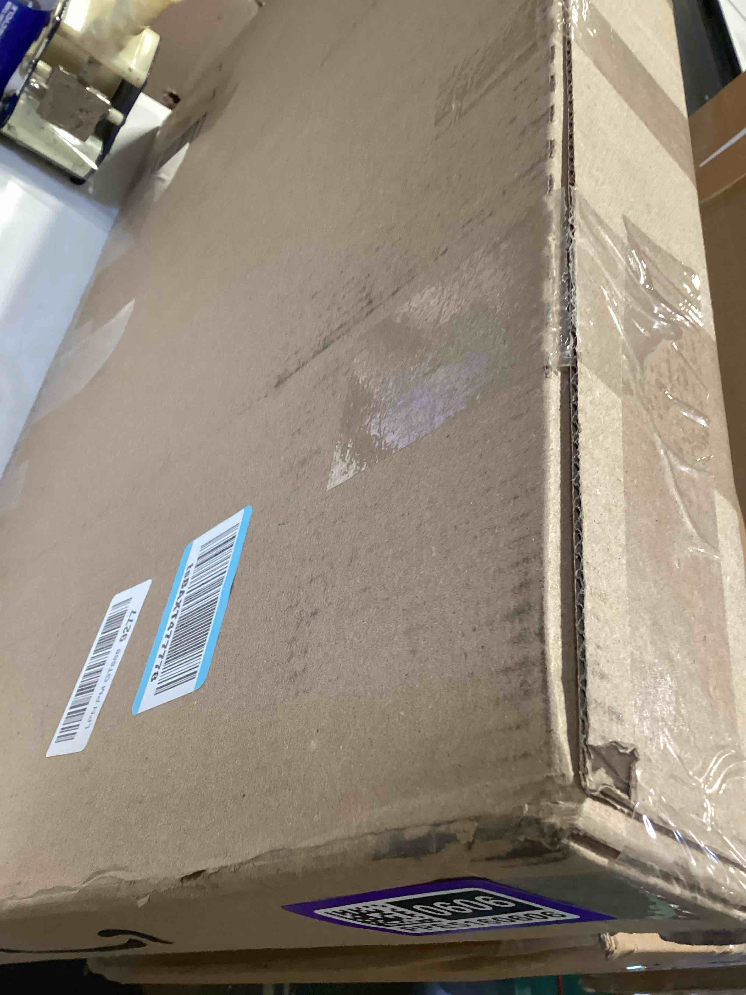 https://s3.amazonaws.com/lotting-images-prod/bidfta/PPE5160606_1781804425593.jpeg