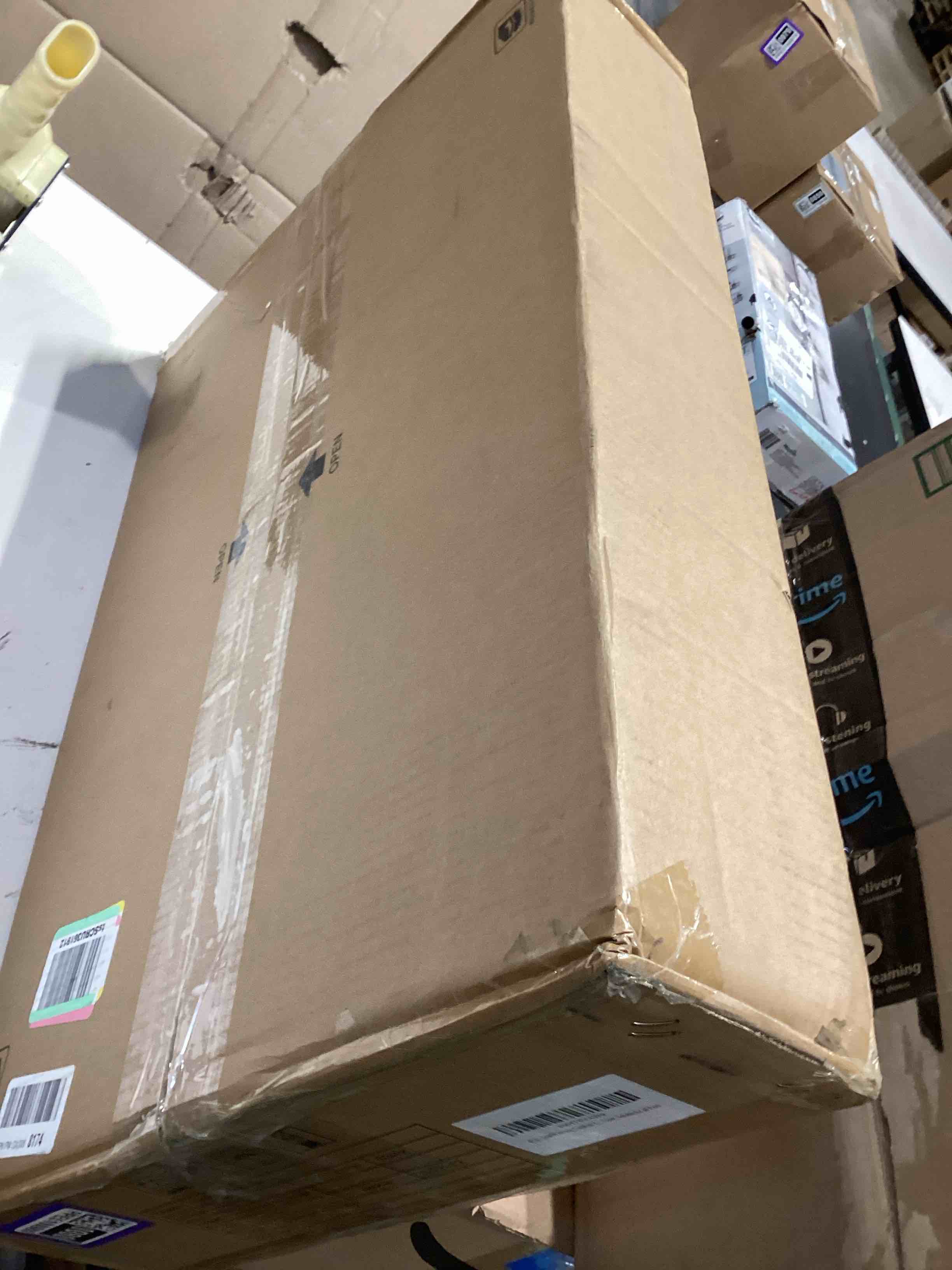 https://s3.amazonaws.com/lotting-images-prod/bidfta/PPE5160980_1782136890414.jpeg