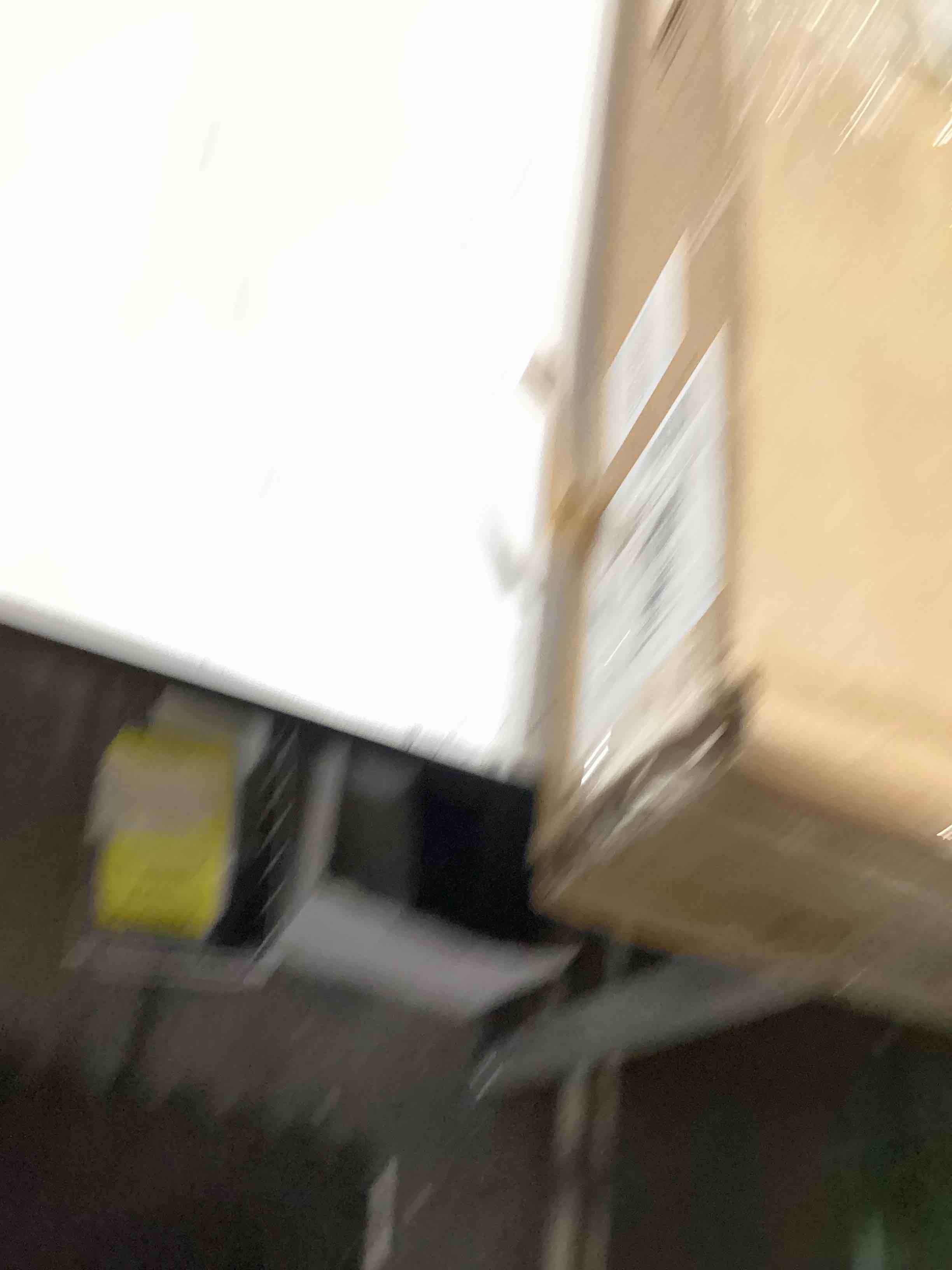 https://s3.amazonaws.com/lotting-images-prod/bidfta/PPE5194006_1778008802620.jpeg
