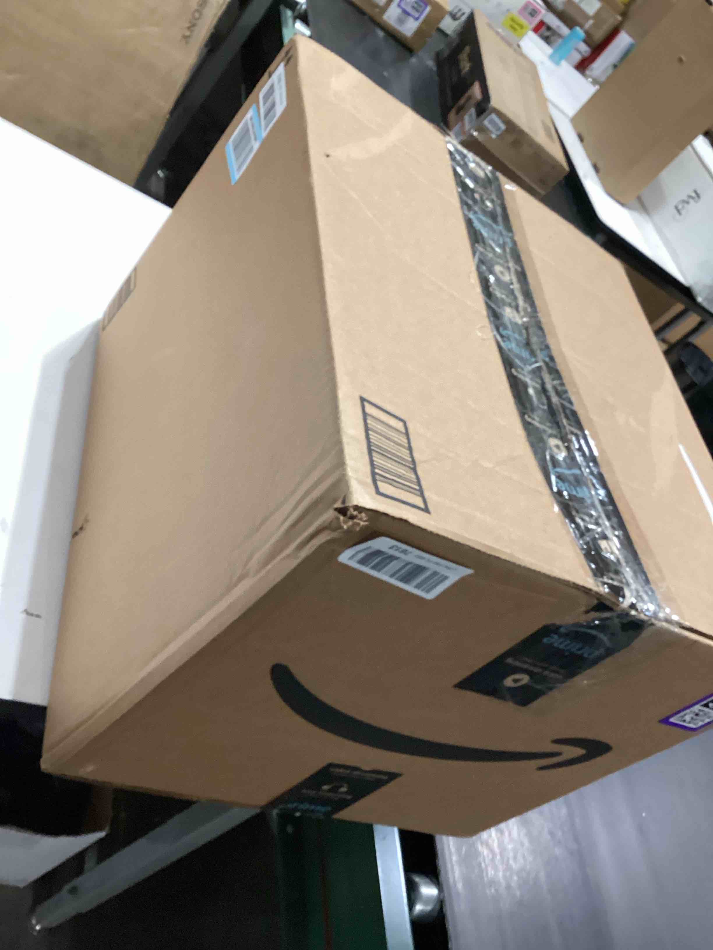 https://s3.amazonaws.com/lotting-images-prod/bidfta/PPE5194029_1778068092731.jpeg