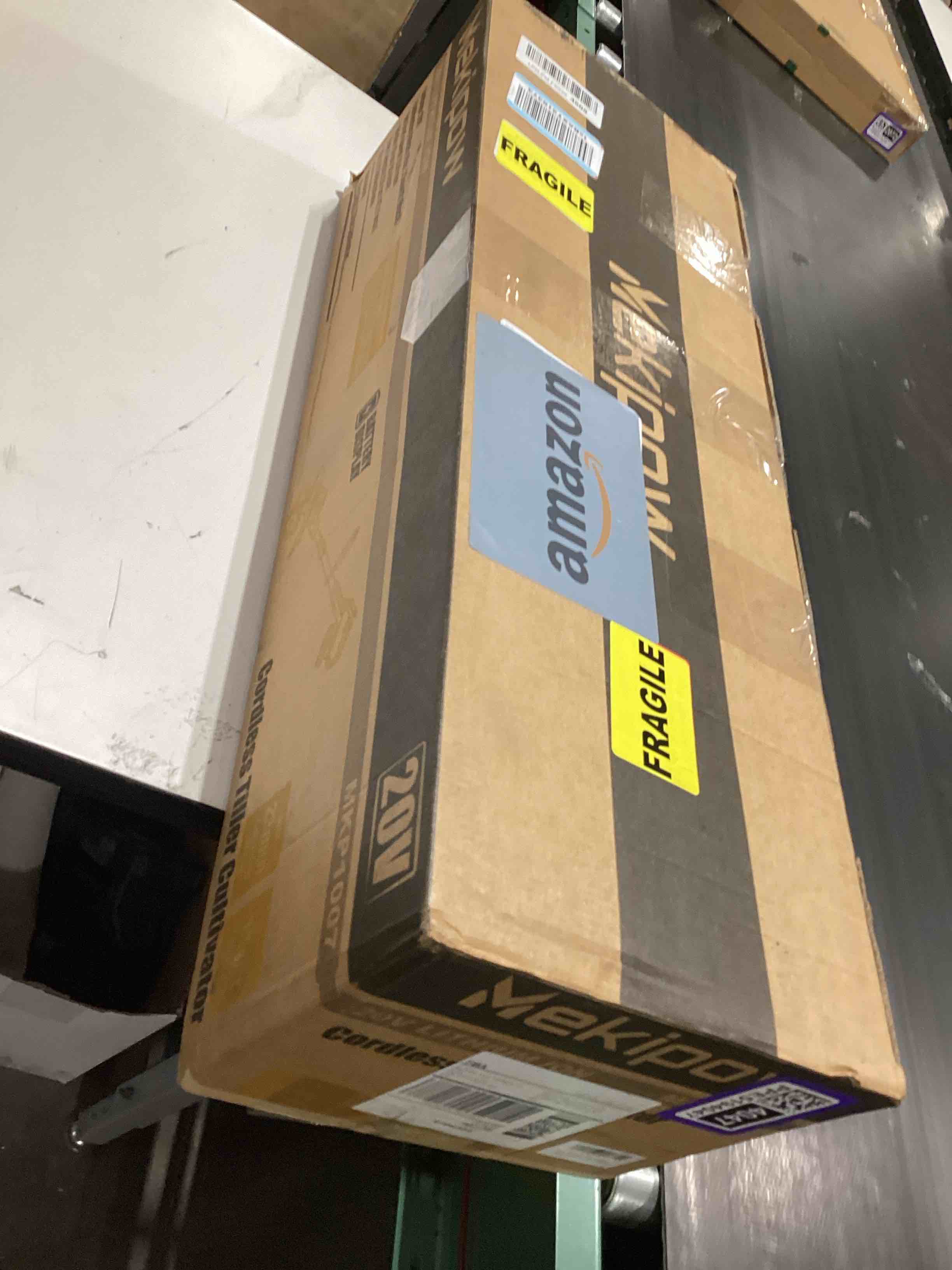 https://s3.amazonaws.com/lotting-images-prod/bidfta/PPE5194047_1778071673315.jpeg