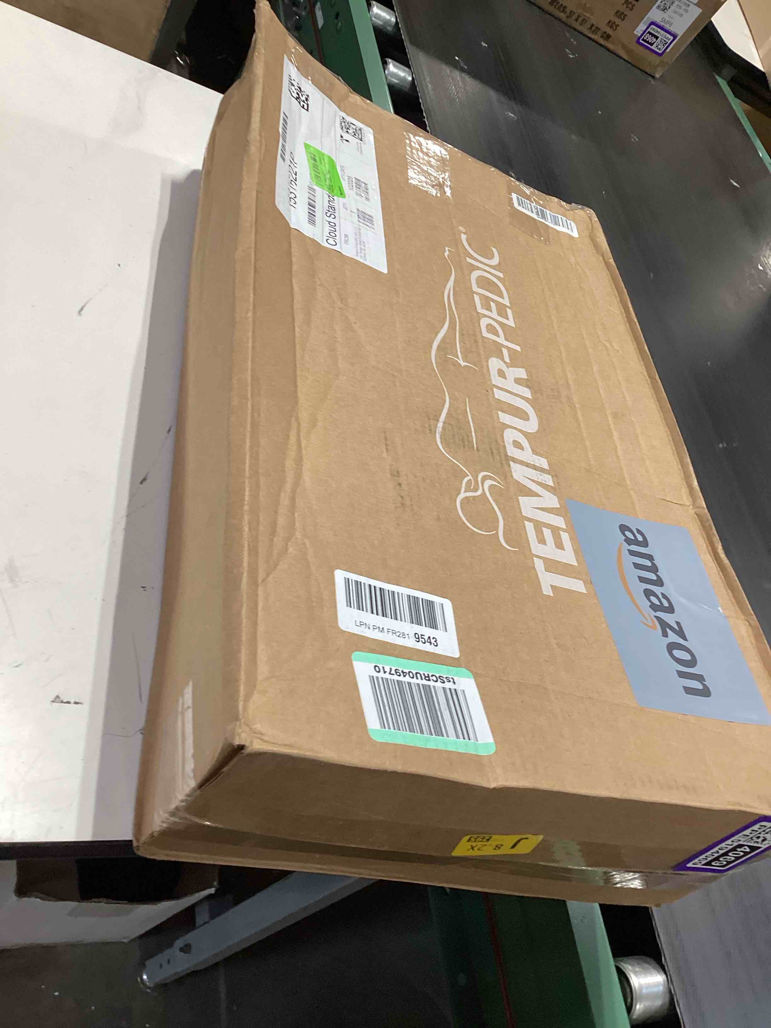 Condition photo showing Good Condition for tempur-pedic tempur-cloud pillow for sleeping, standard, white 1