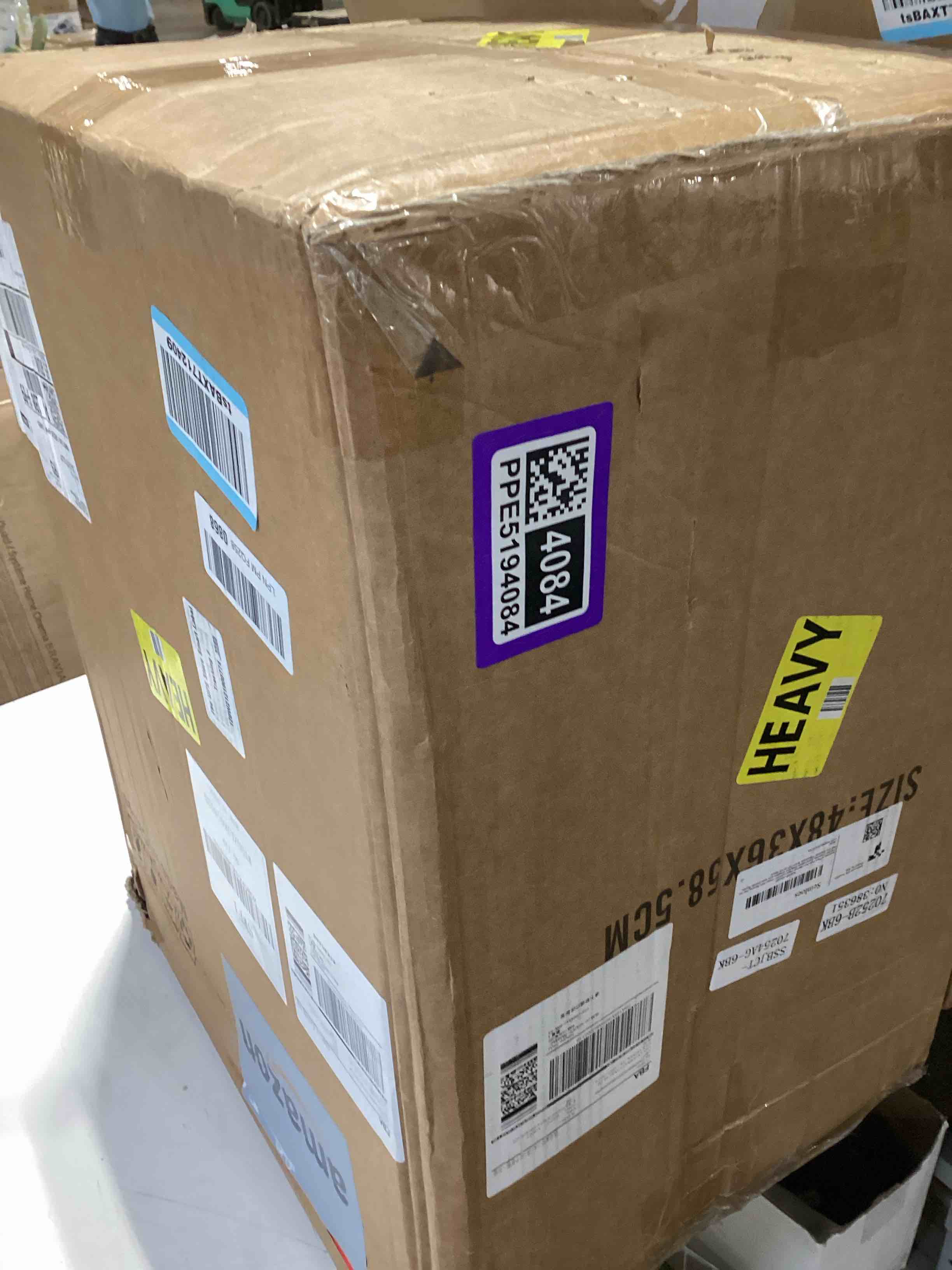 https://s3.amazonaws.com/lotting-images-prod/bidfta/PPE5194084_1778076816945.jpeg