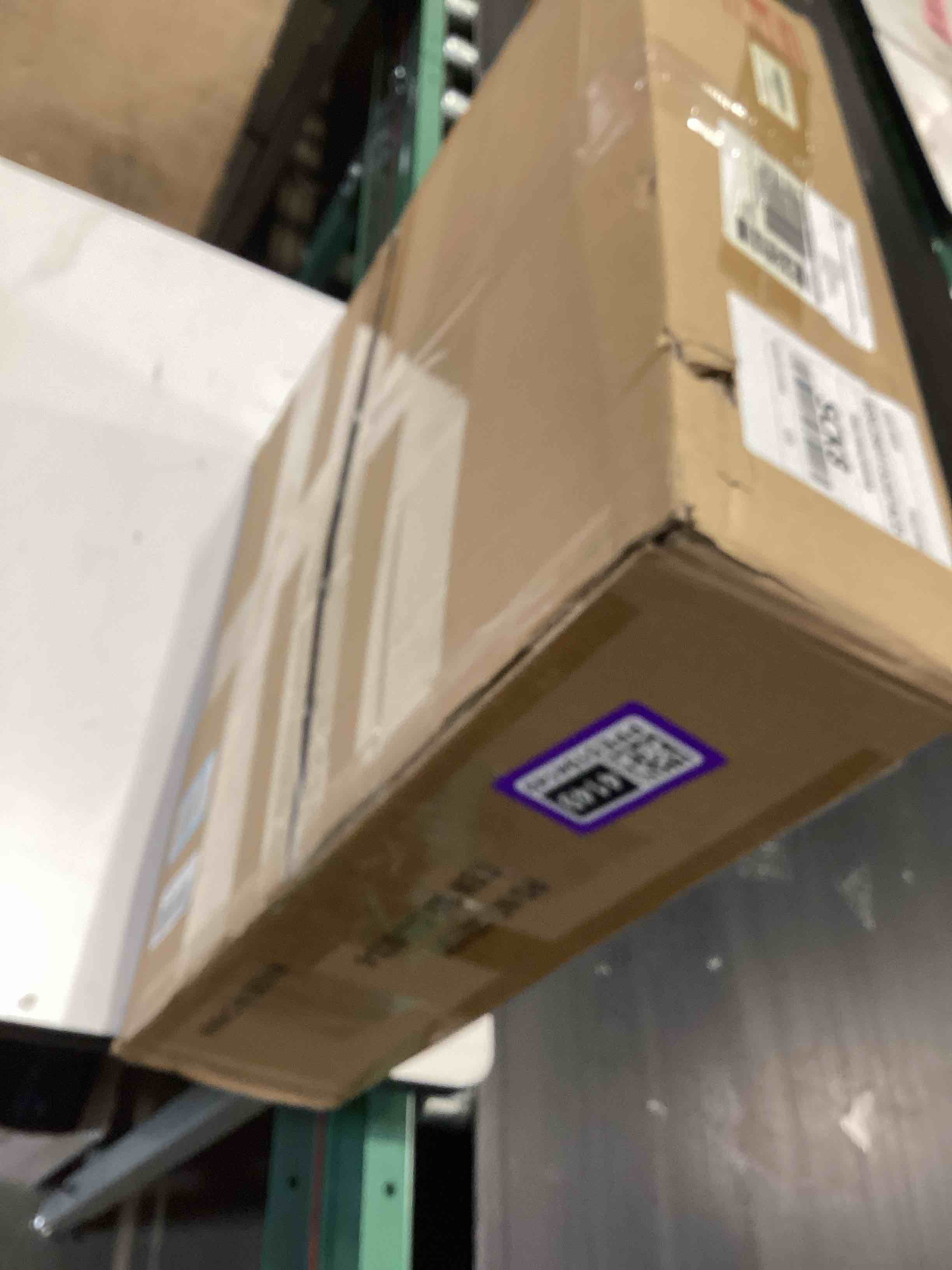 https://s3.amazonaws.com/lotting-images-prod/bidfta/PPE5194149_1778082941893.jpeg