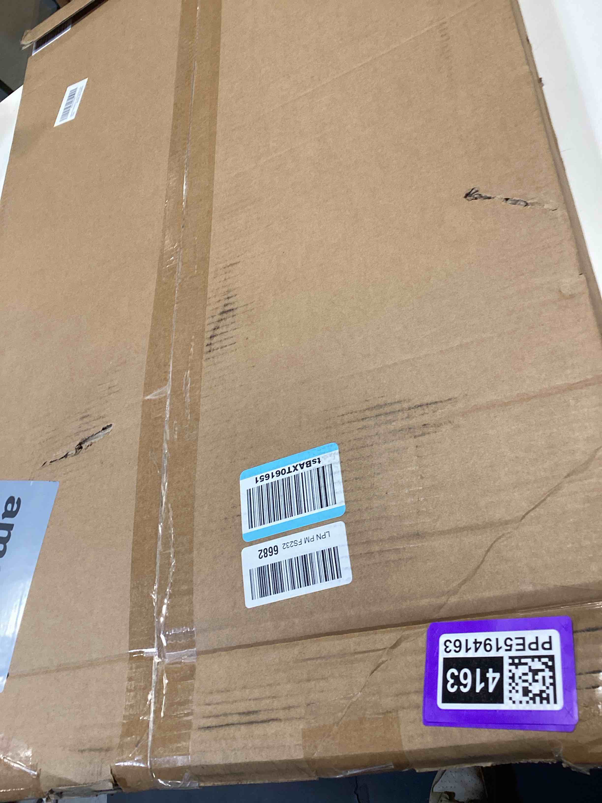 https://s3.amazonaws.com/lotting-images-prod/bidfta/PPE5194163_1778085878344.jpeg