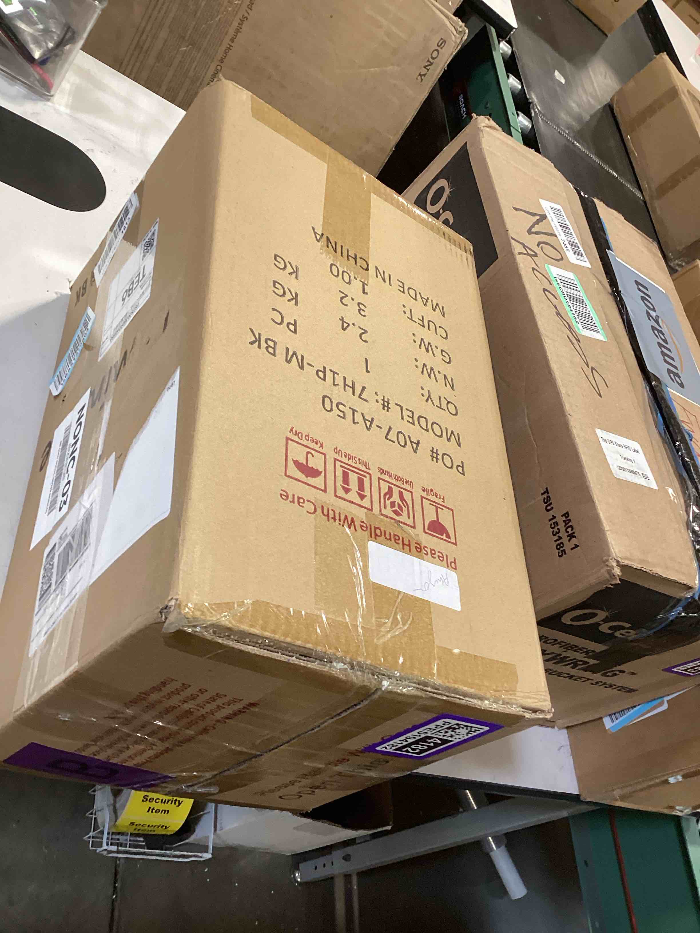 https://s3.amazonaws.com/lotting-images-prod/bidfta/PPE5194182_1778087097485.jpeg