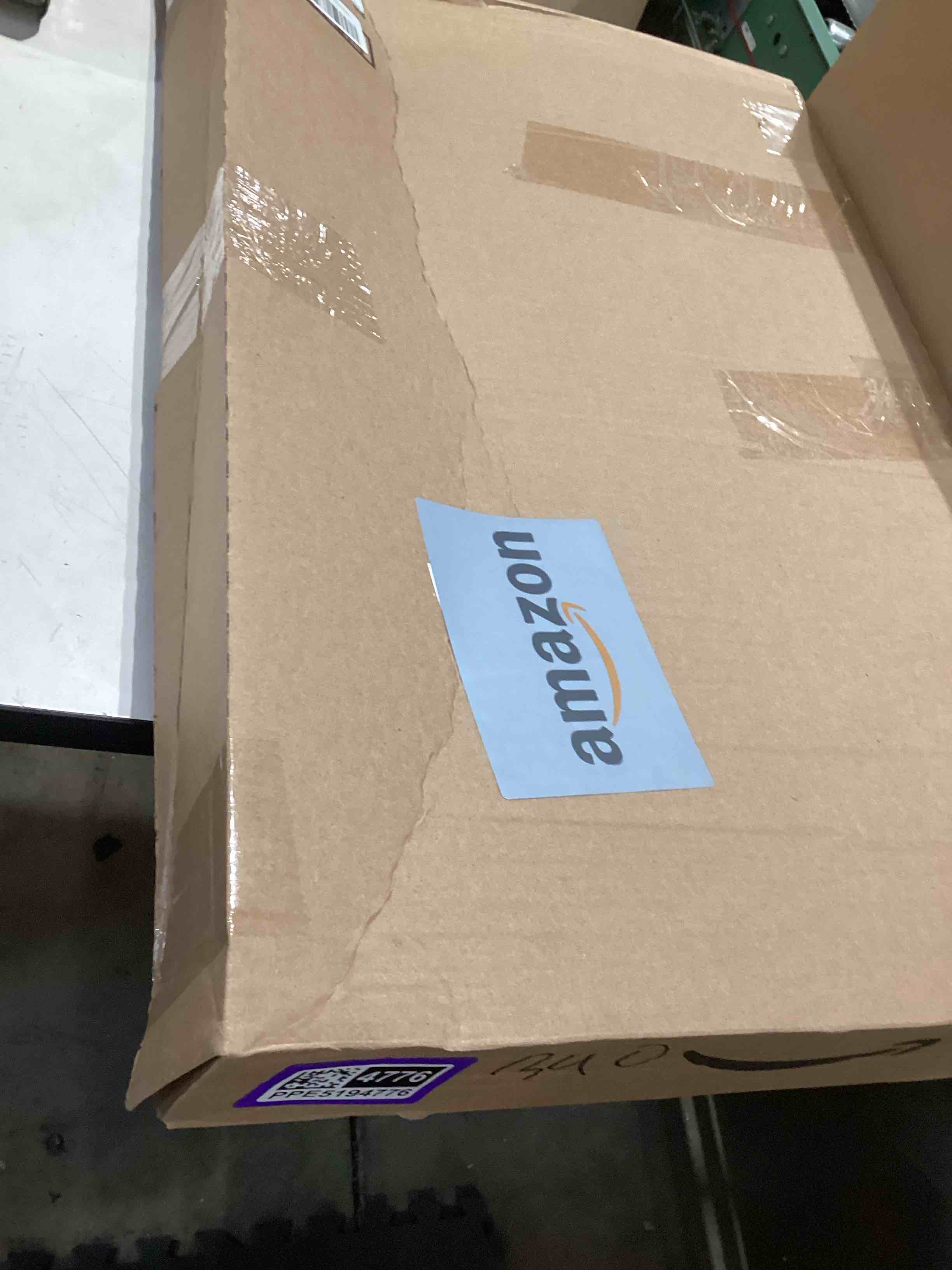 https://s3.amazonaws.com/lotting-images-prod/bidfta/PPE5194776_1778675719493.jpeg