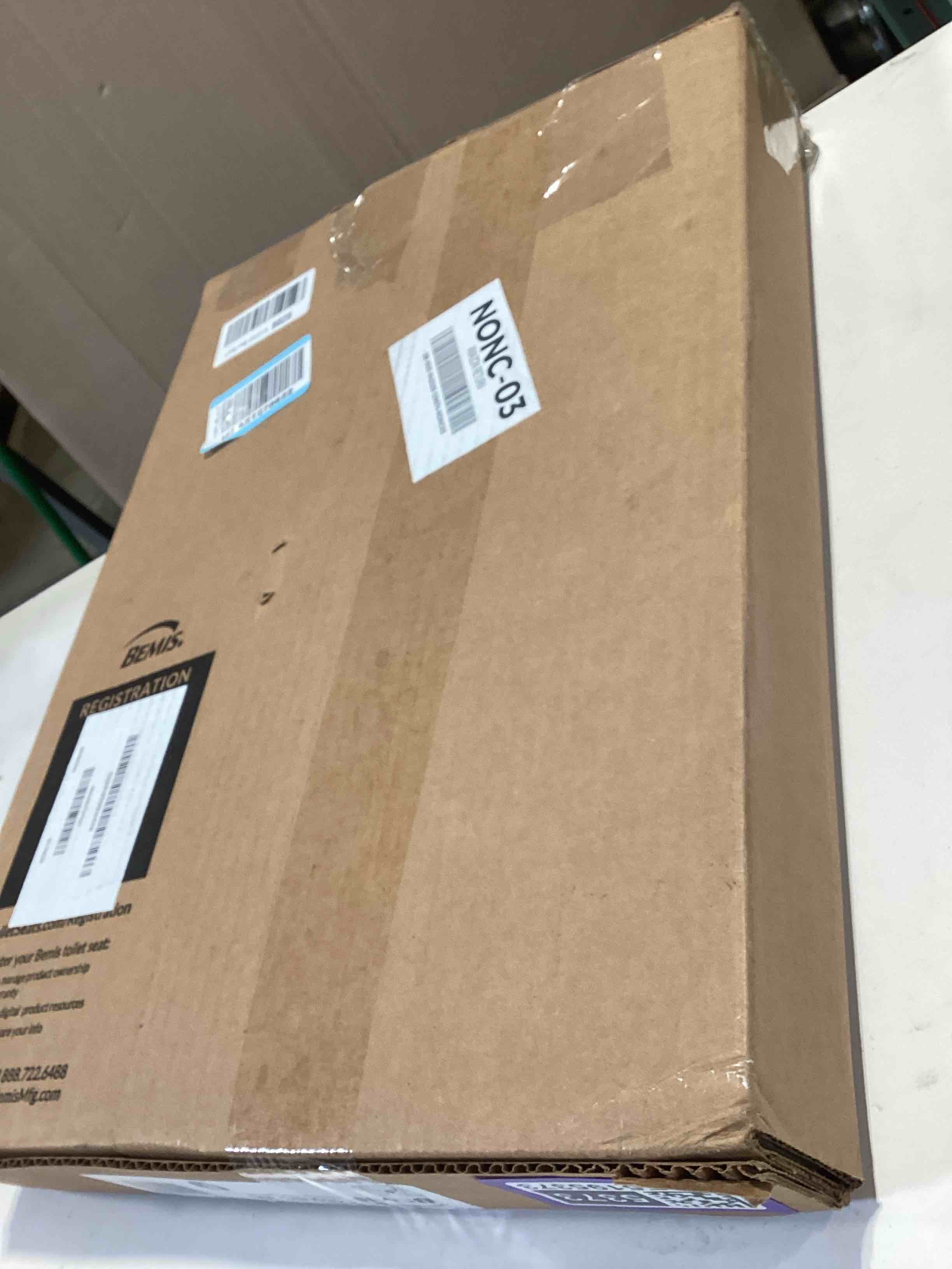 Condition photo showing Good Condition for bemis 1500ec 390 lift-off wood elongated toilet seat, cotton white (pack of 1) elongated basic