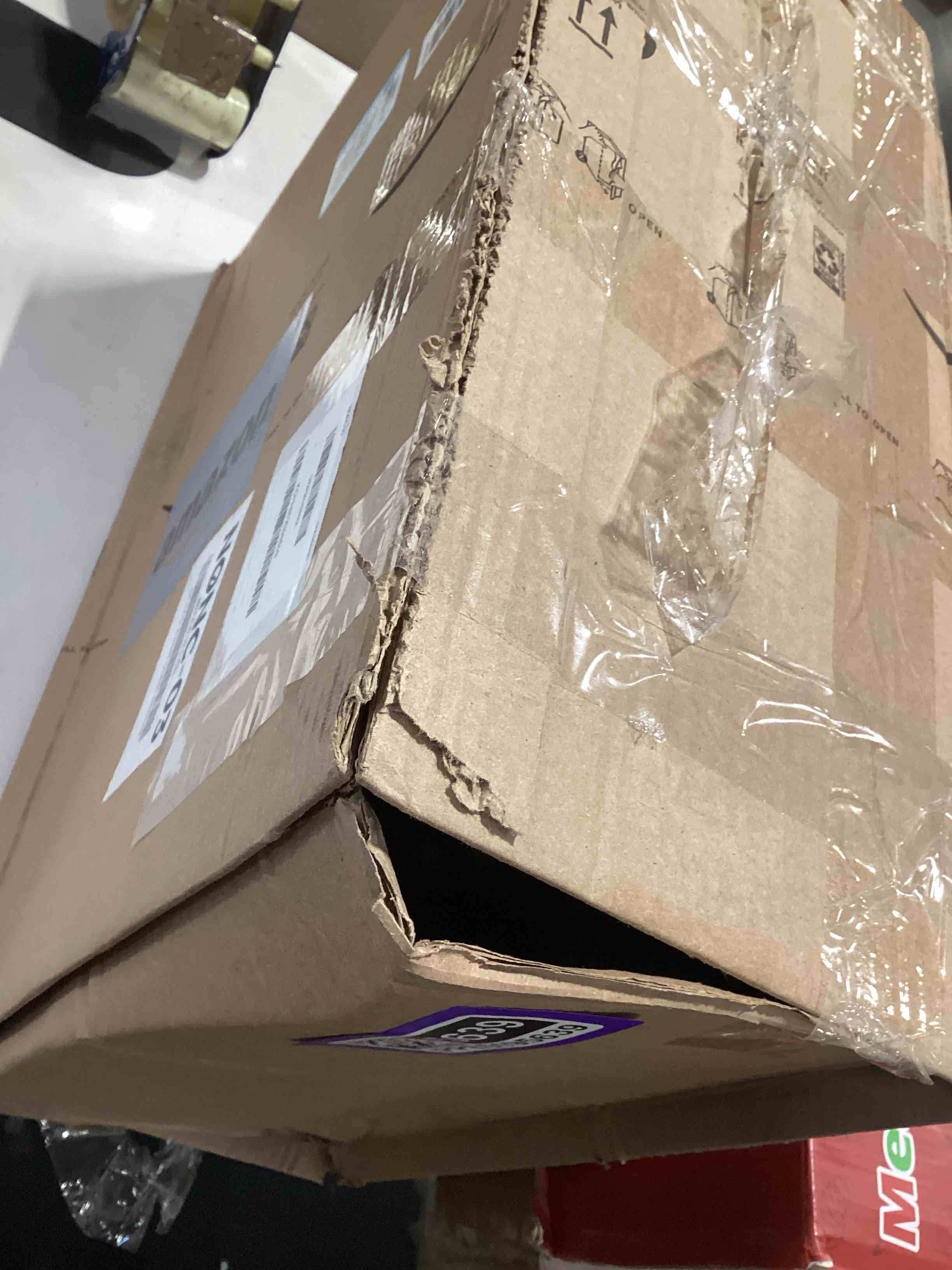 https://s3.amazonaws.com/lotting-images-prod/bidfta/PPE5195639_1779472593321.jpeg