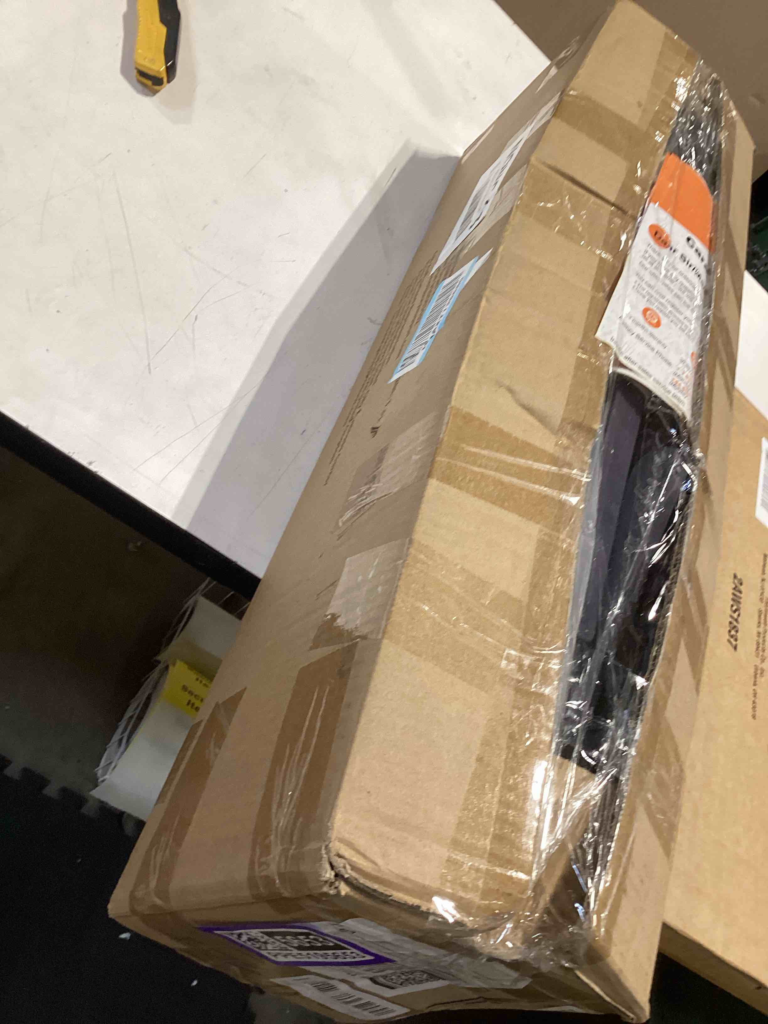 https://s3.amazonaws.com/lotting-images-prod/bidfta/PPE5195653_1779474588059.jpeg