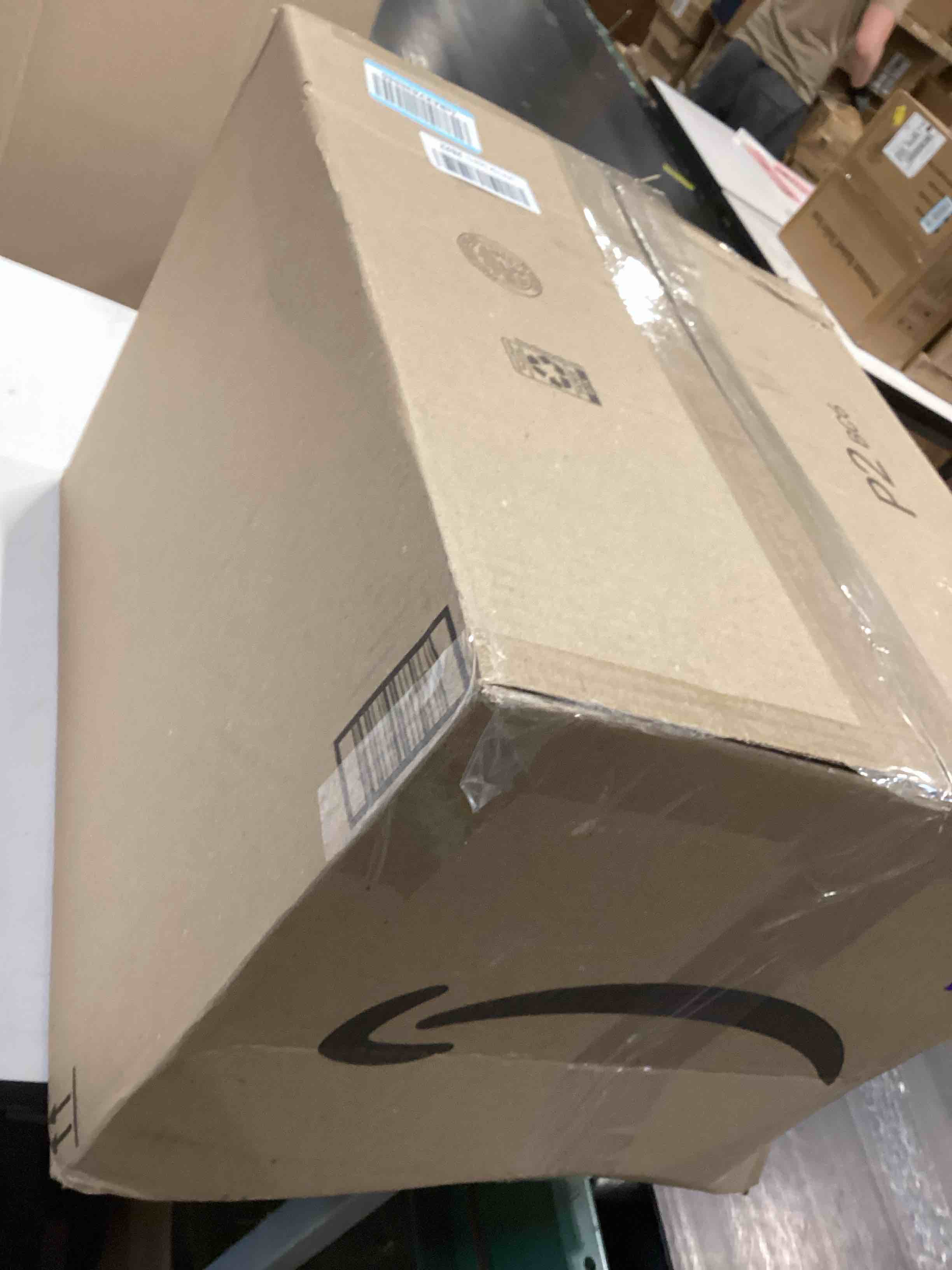 https://s3.amazonaws.com/lotting-images-prod/bidfta/PPE5195660_1779475151513.jpeg