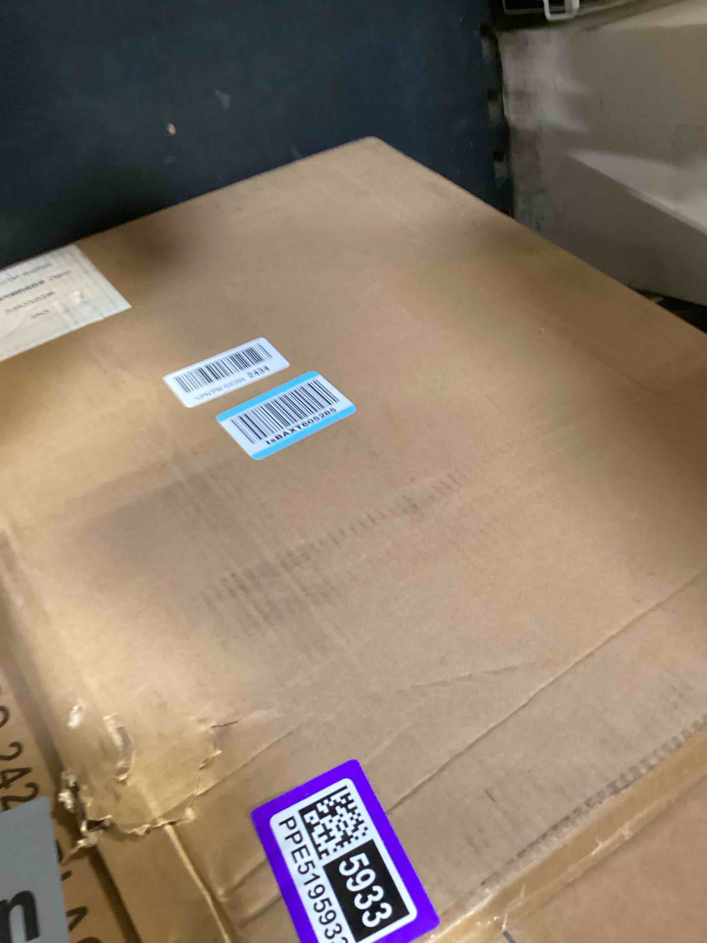 Condition photo showing Good Condition for bed side rail for adjustable bed, screw into wooden board only, 17 inch height for mattress less than 10 inches, 1 pc 1 17 inch
