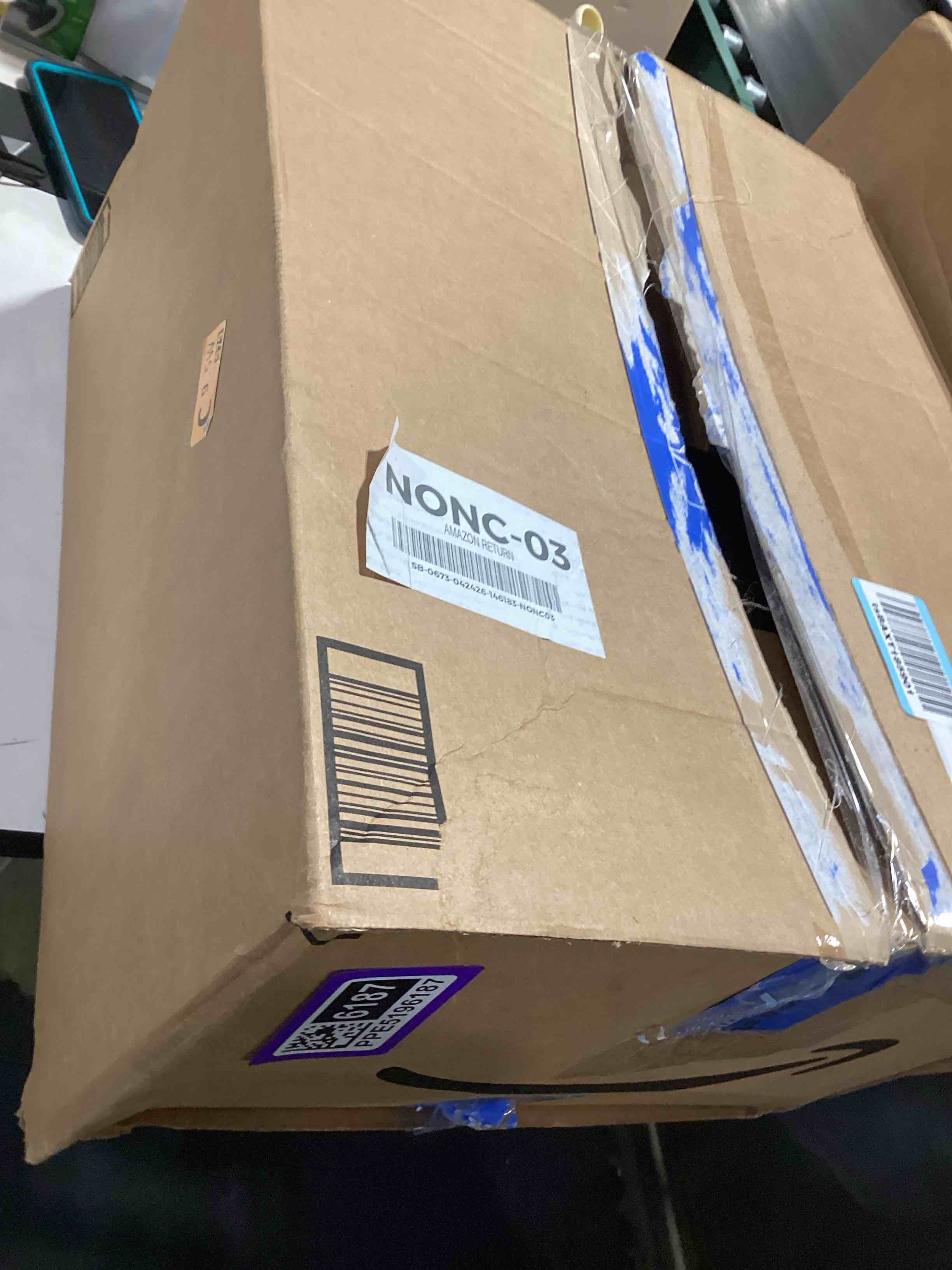 https://s3.amazonaws.com/lotting-images-prod/bidfta/PPE5196187_1779967751899.jpeg