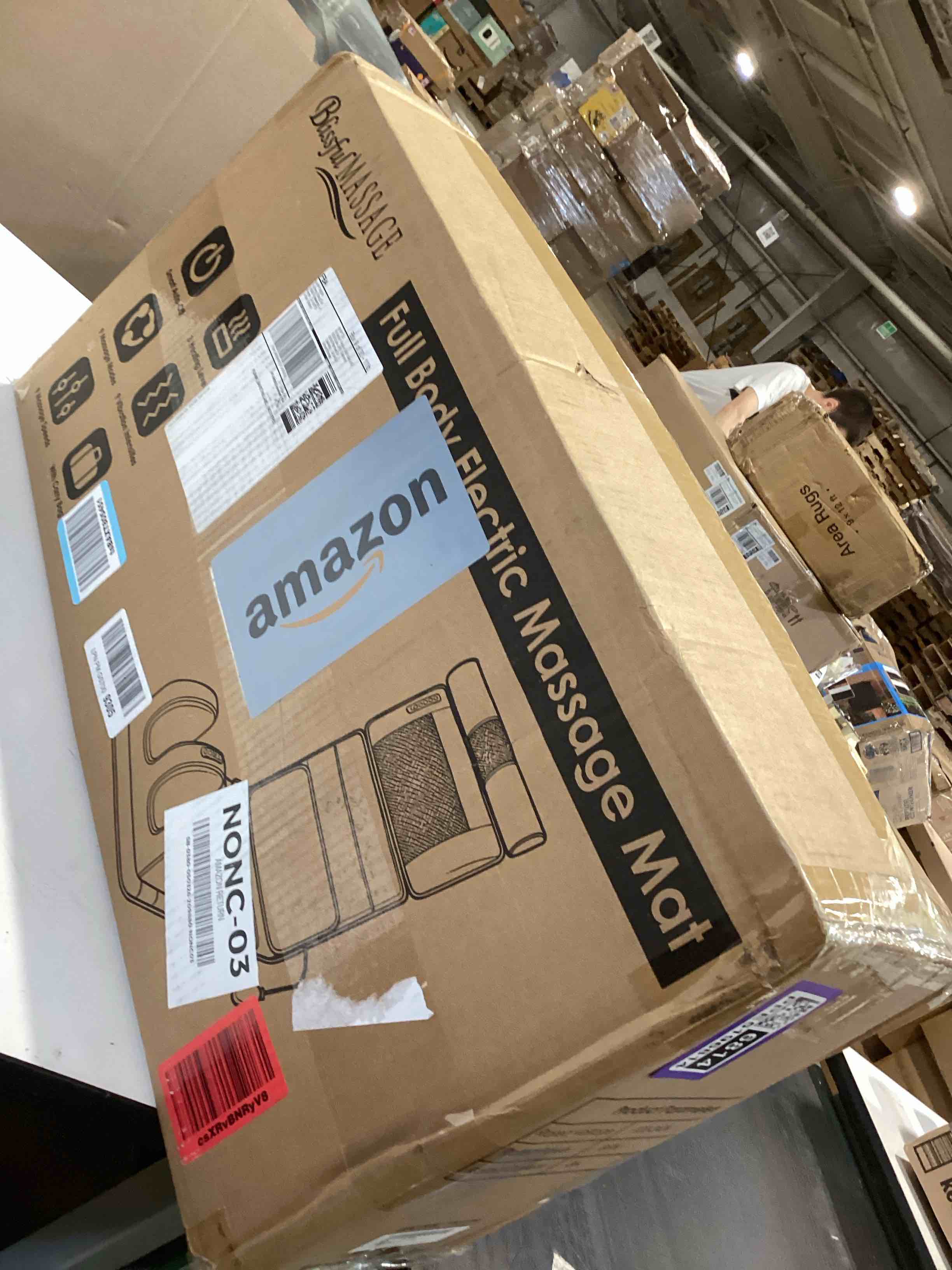 https://s3.amazonaws.com/lotting-images-prod/bidfta/PPE5196814_1780415870112.jpeg